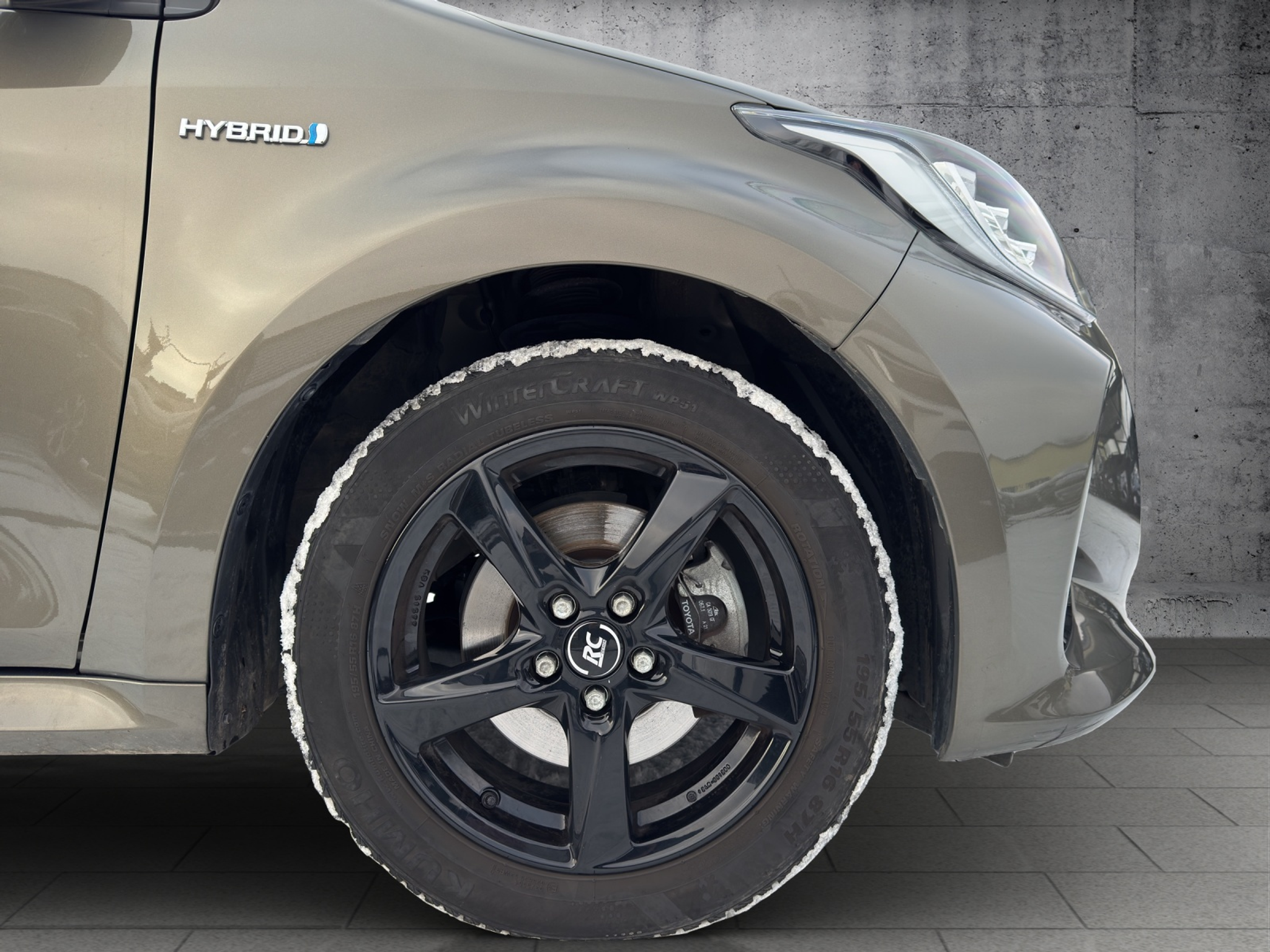 listing desktop thumbnail image 27