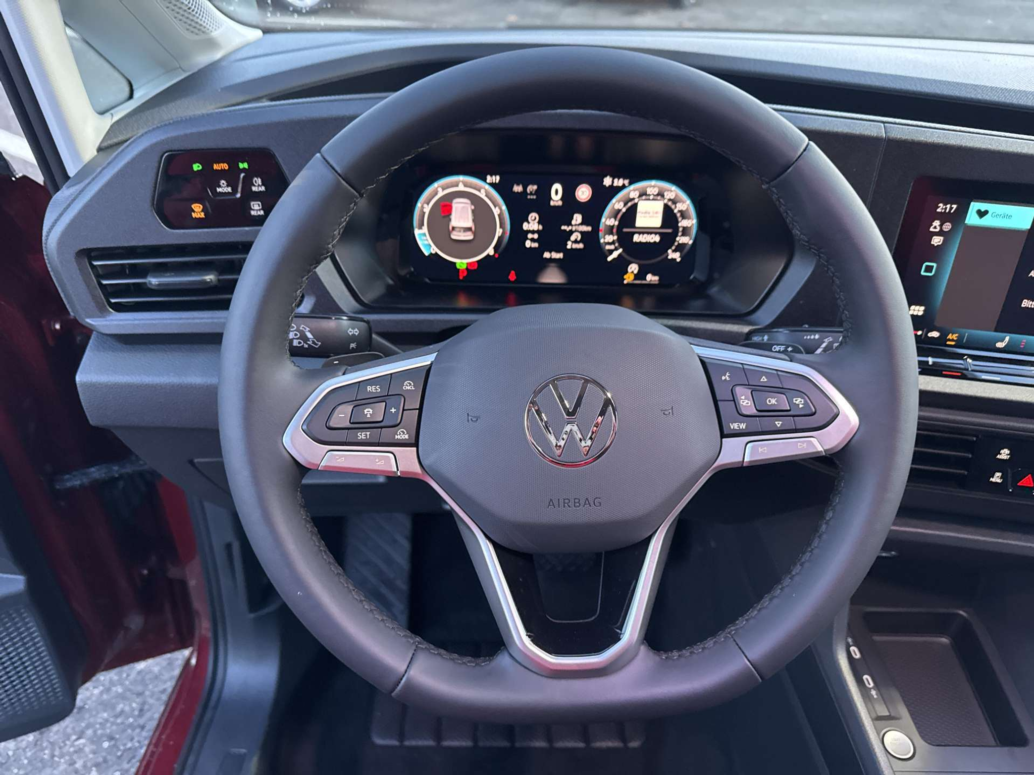 listing desktop thumbnail image 15