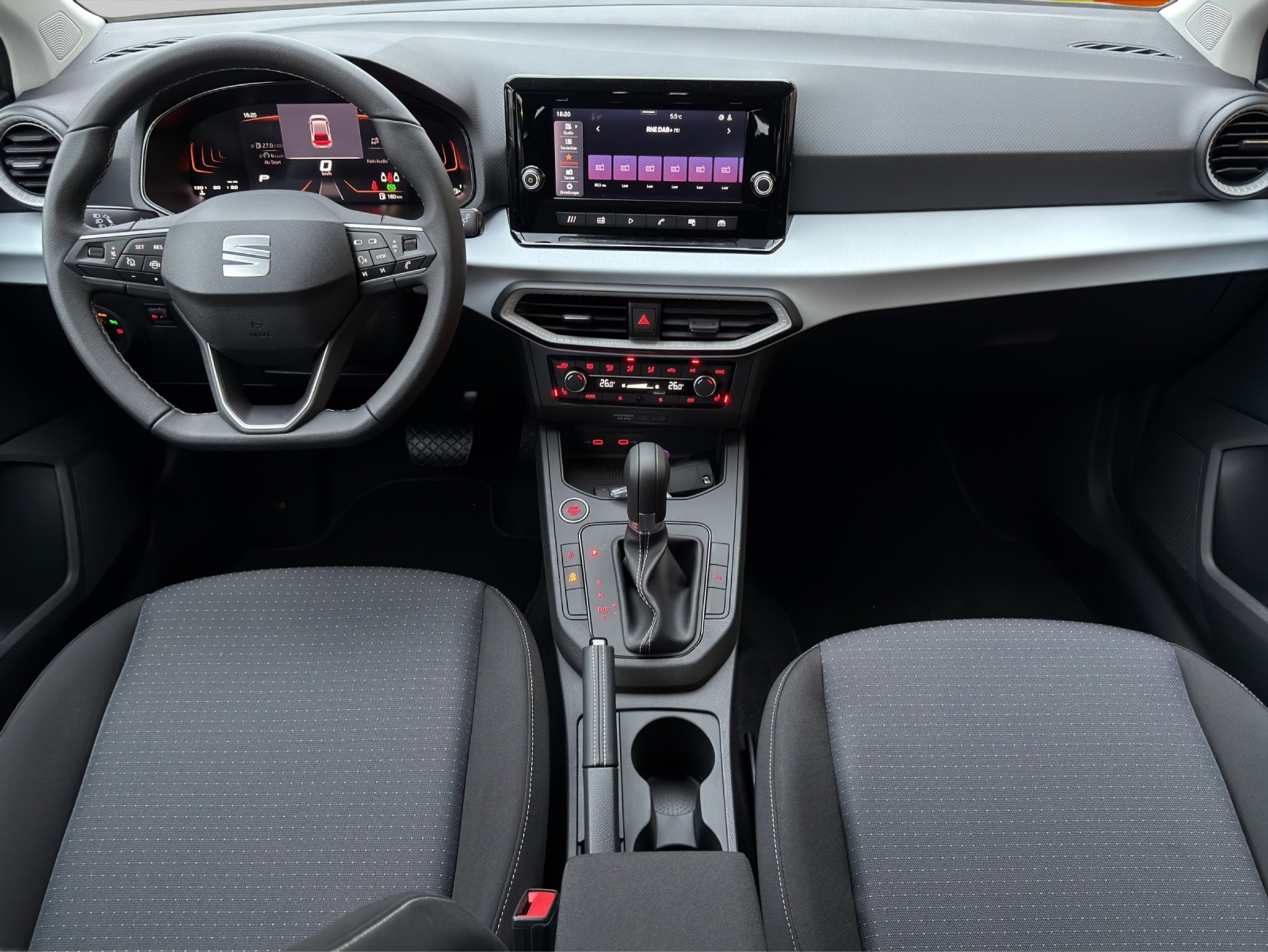 listing desktop thumbnail image 8