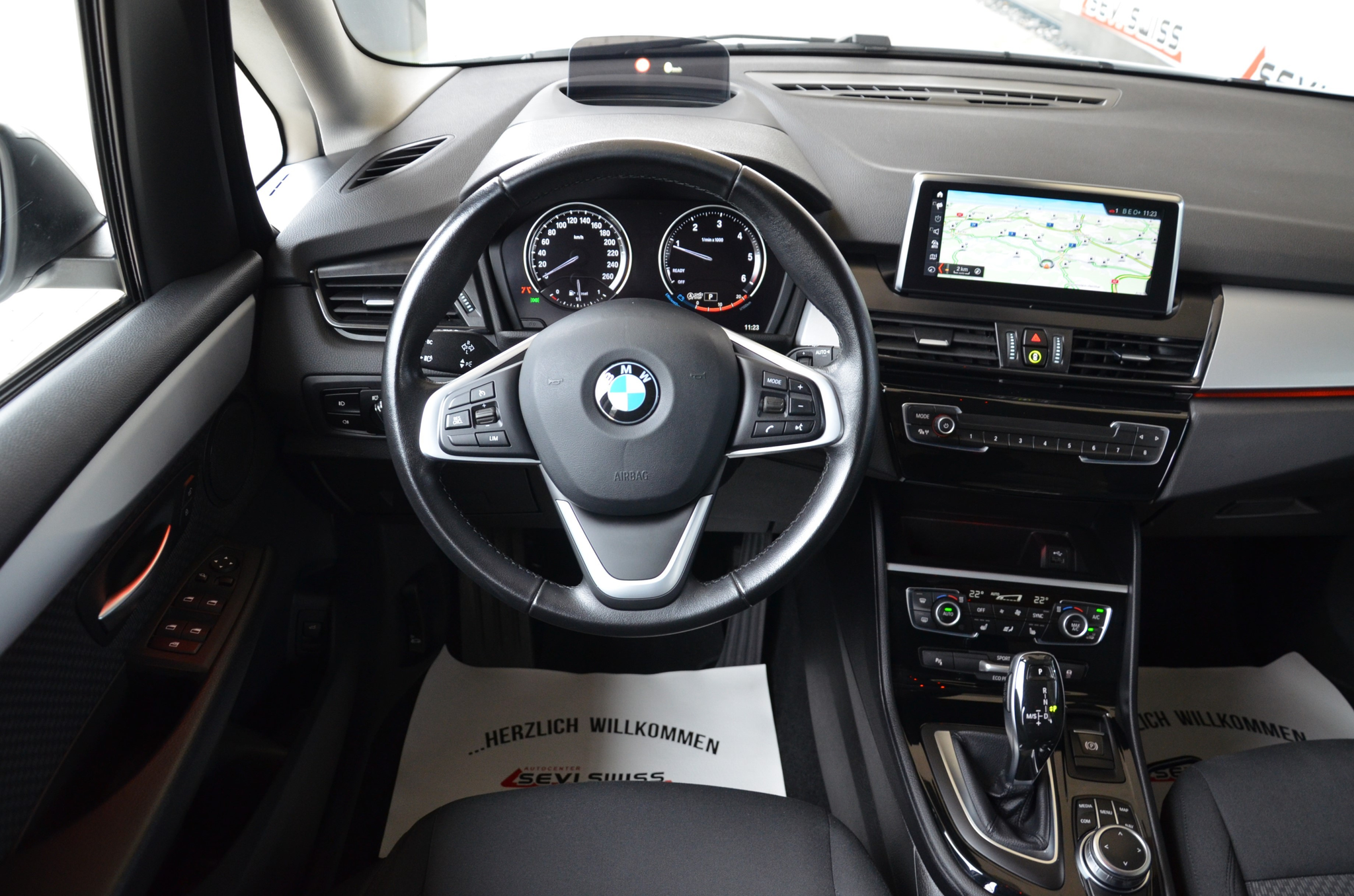 listing desktop thumbnail image 14