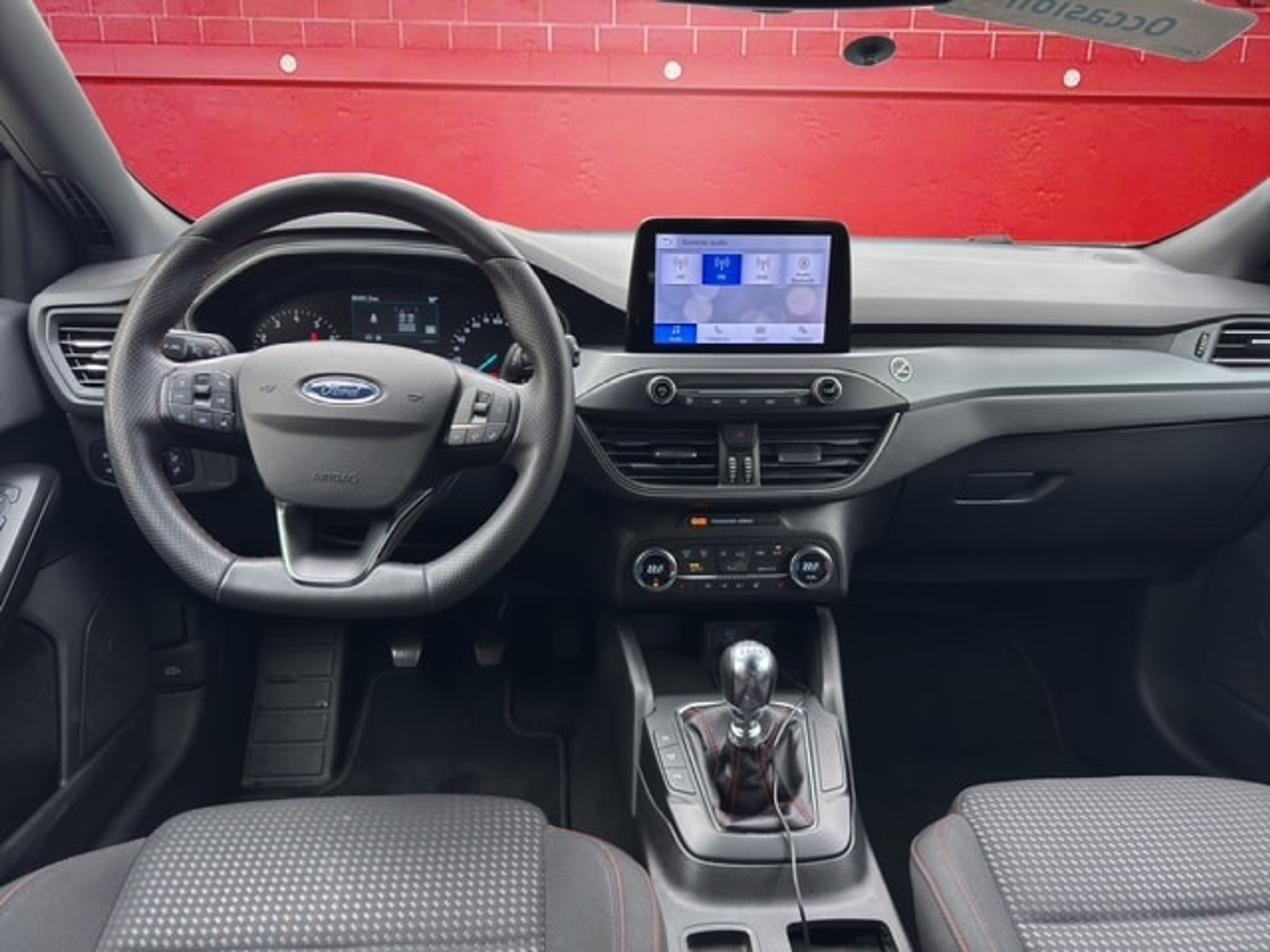 listing desktop thumbnail image 11