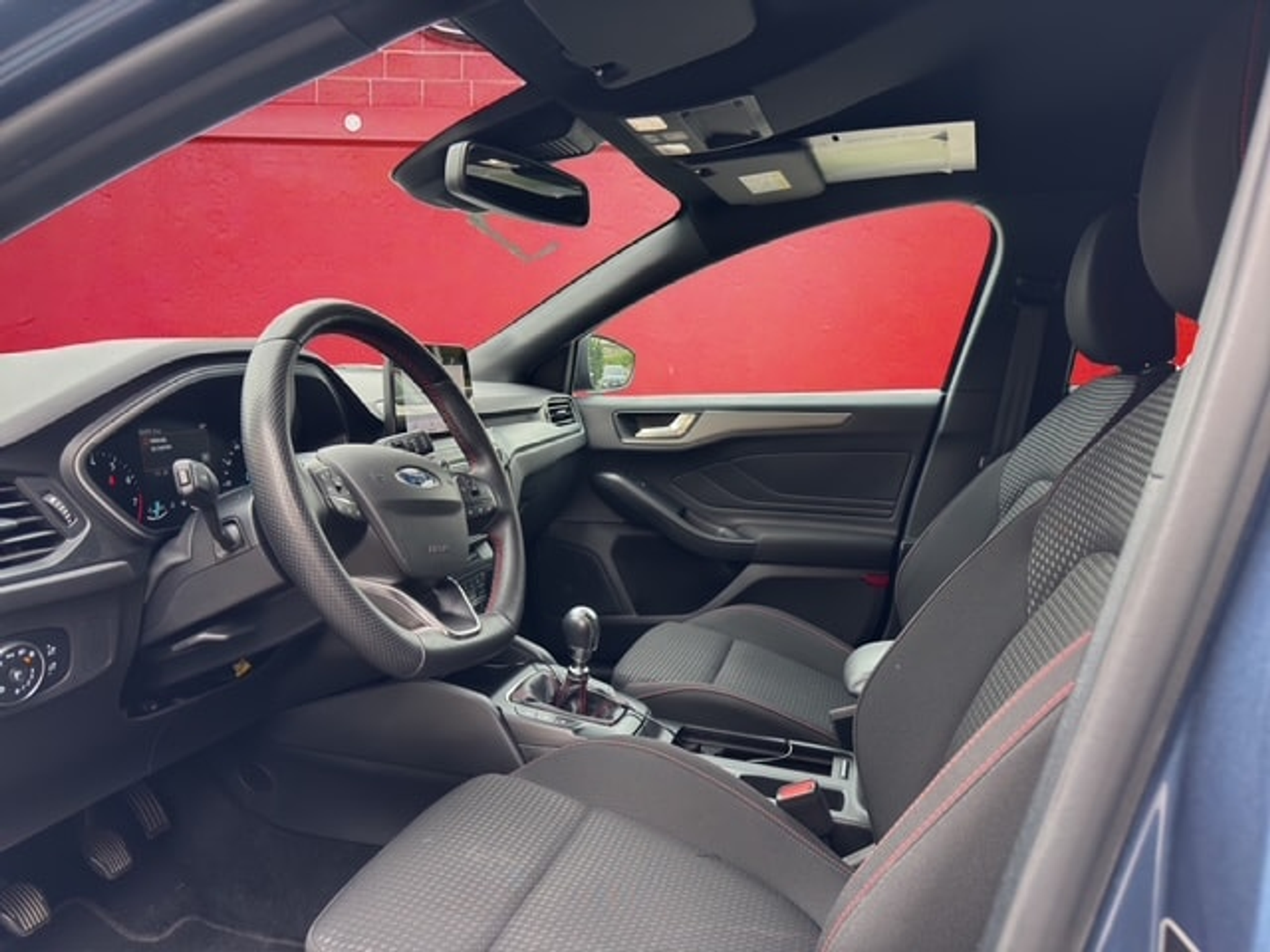 listing desktop thumbnail image 7