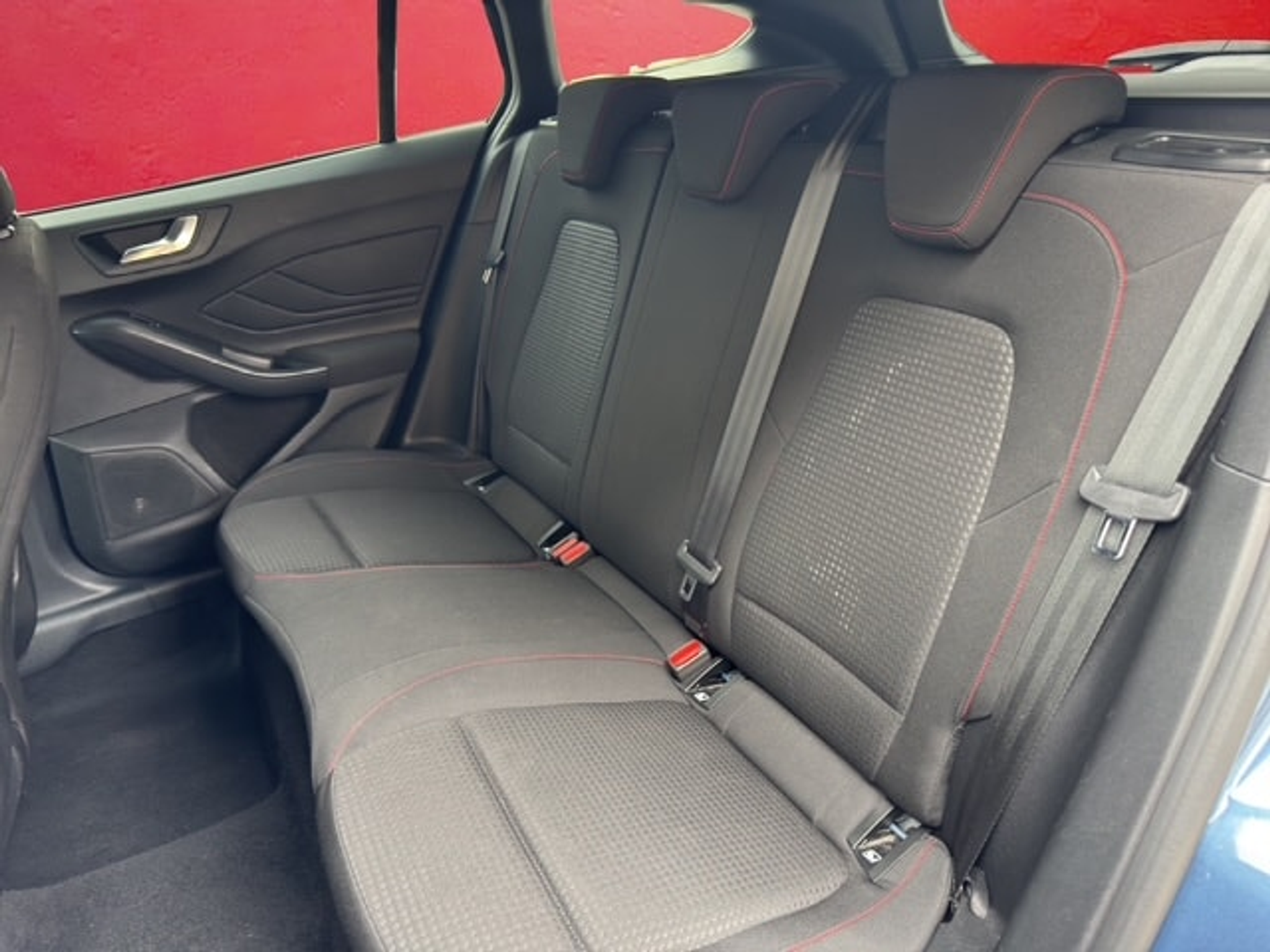 listing desktop thumbnail image 20