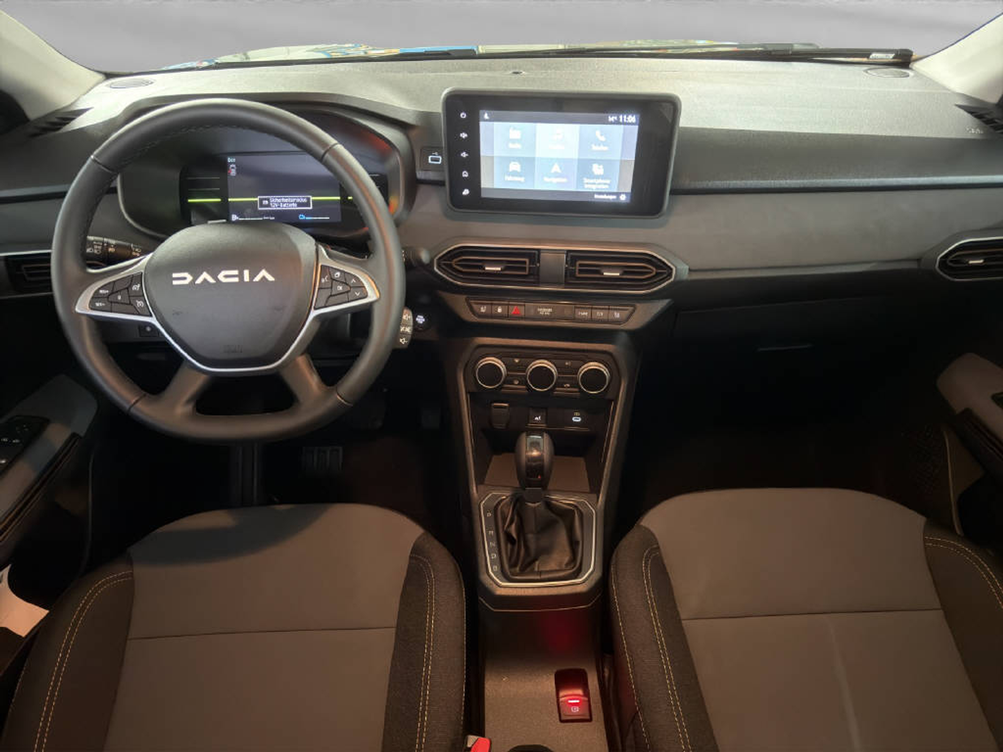 listing desktop thumbnail image 4