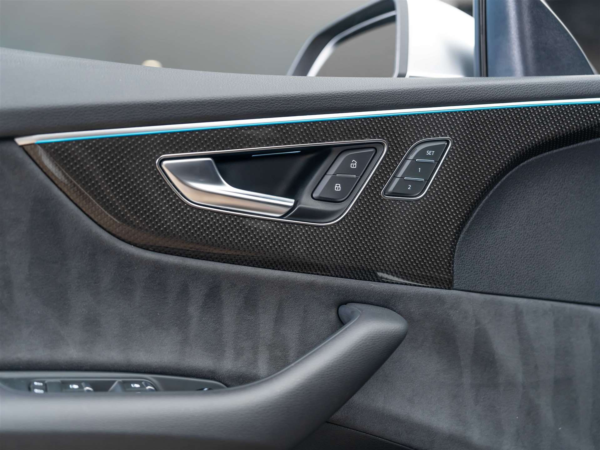 listing desktop thumbnail image 24