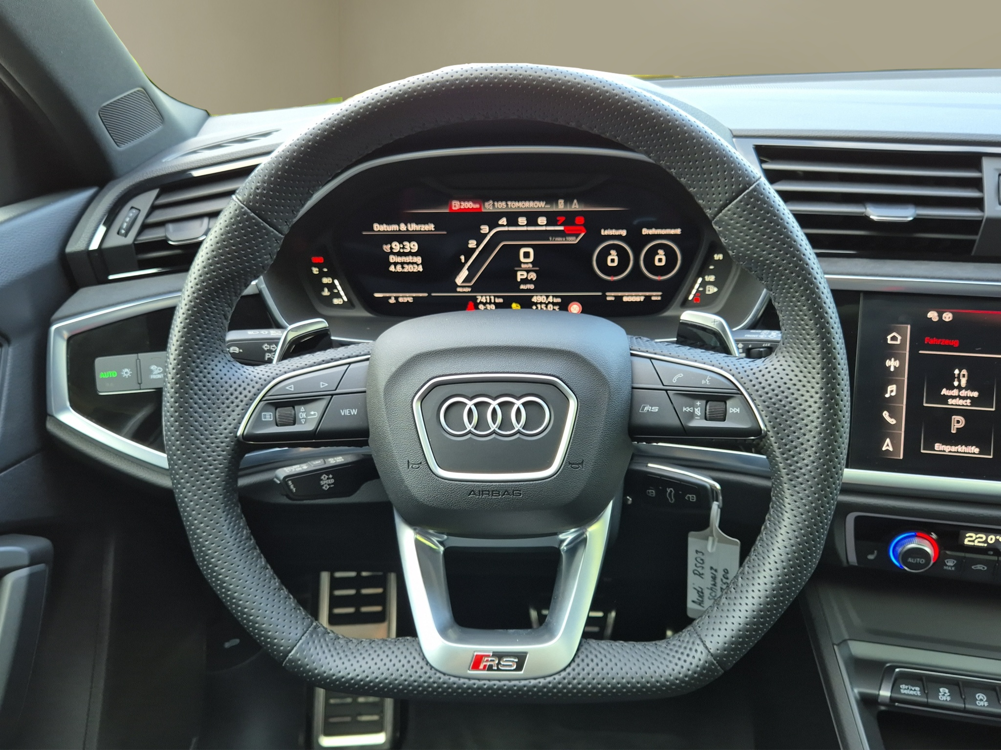 listing desktop thumbnail image 12