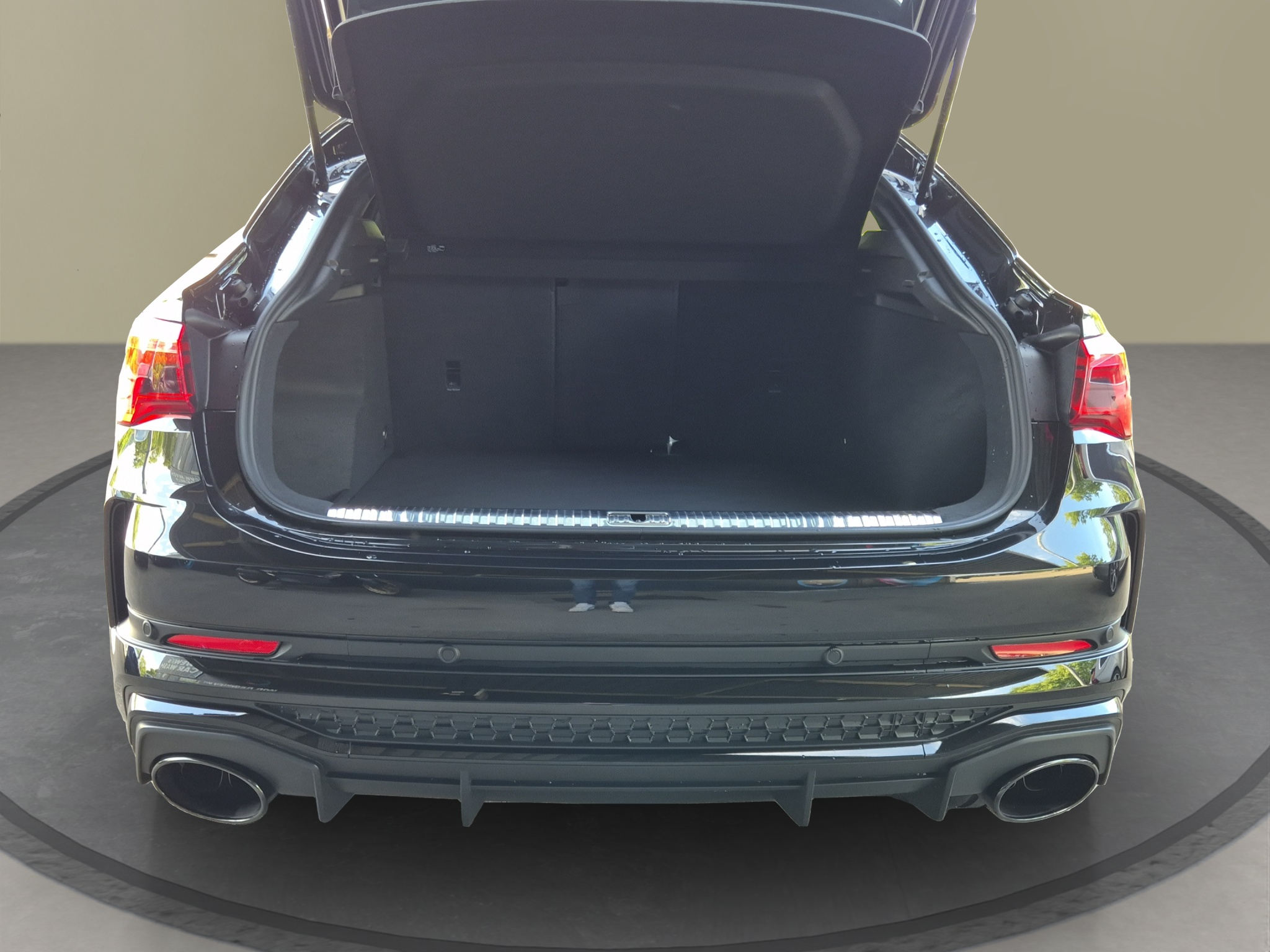 listing desktop thumbnail image 22