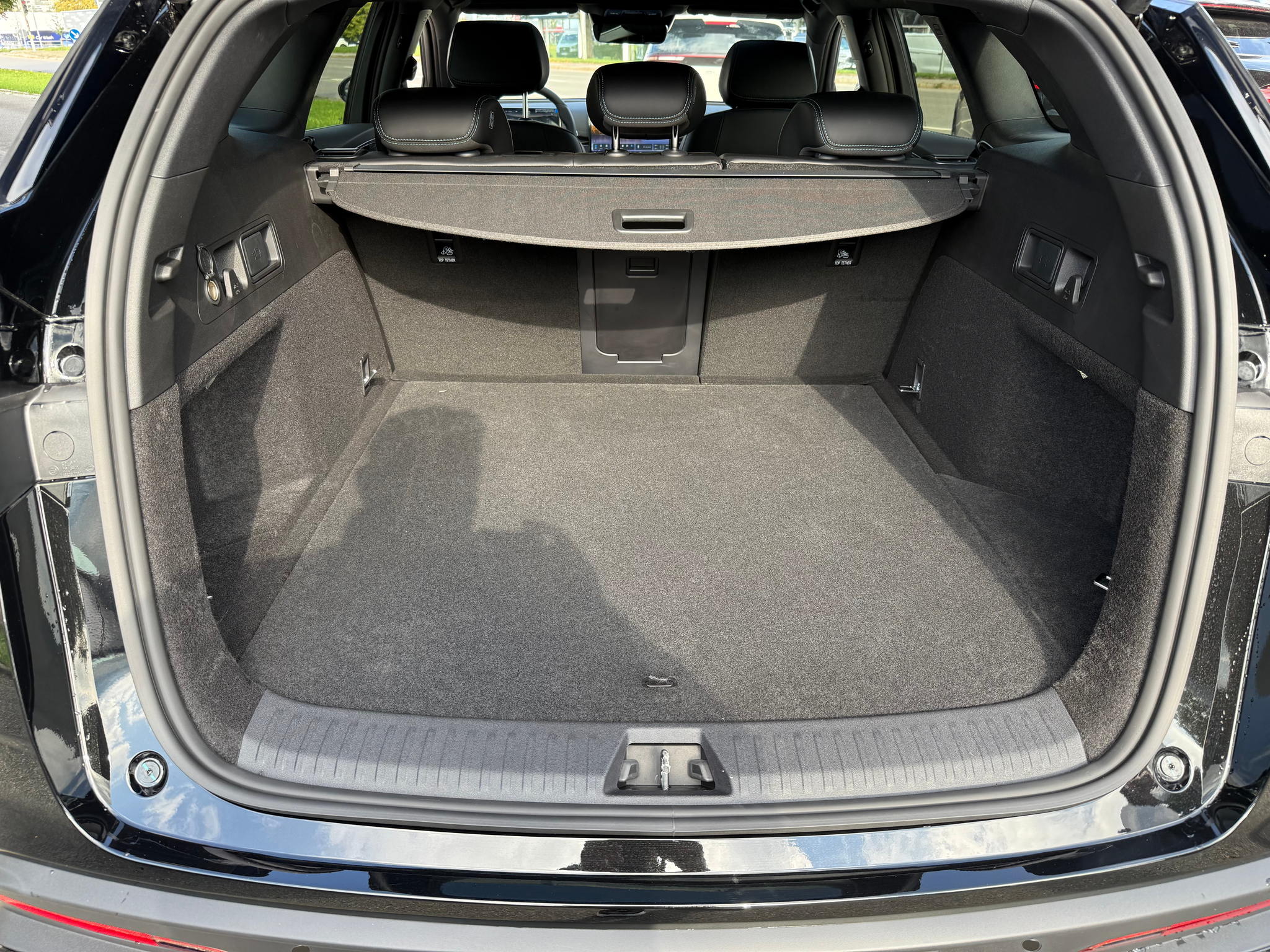 listing desktop thumbnail image 20