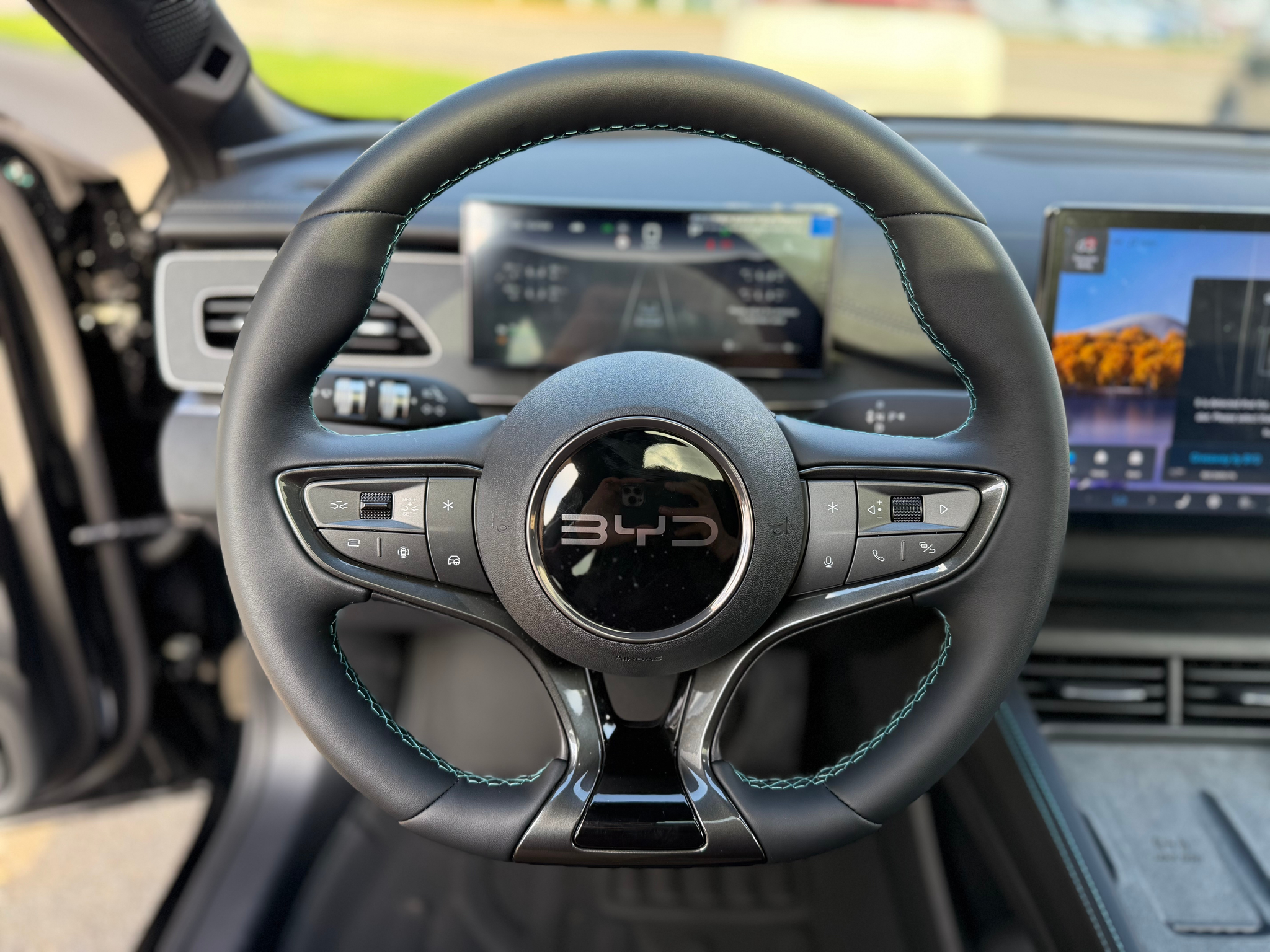 listing desktop thumbnail image 11