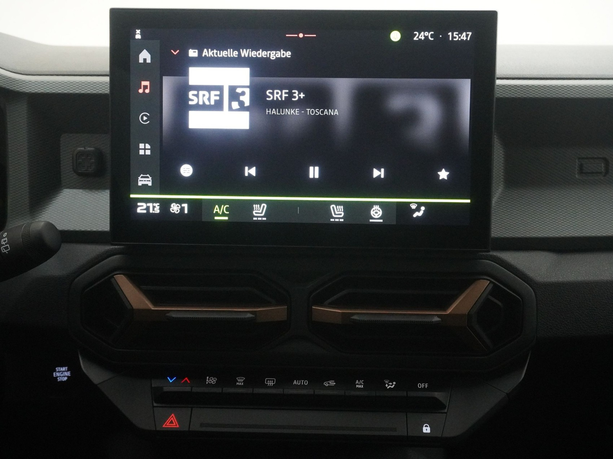 listing desktop thumbnail image 17