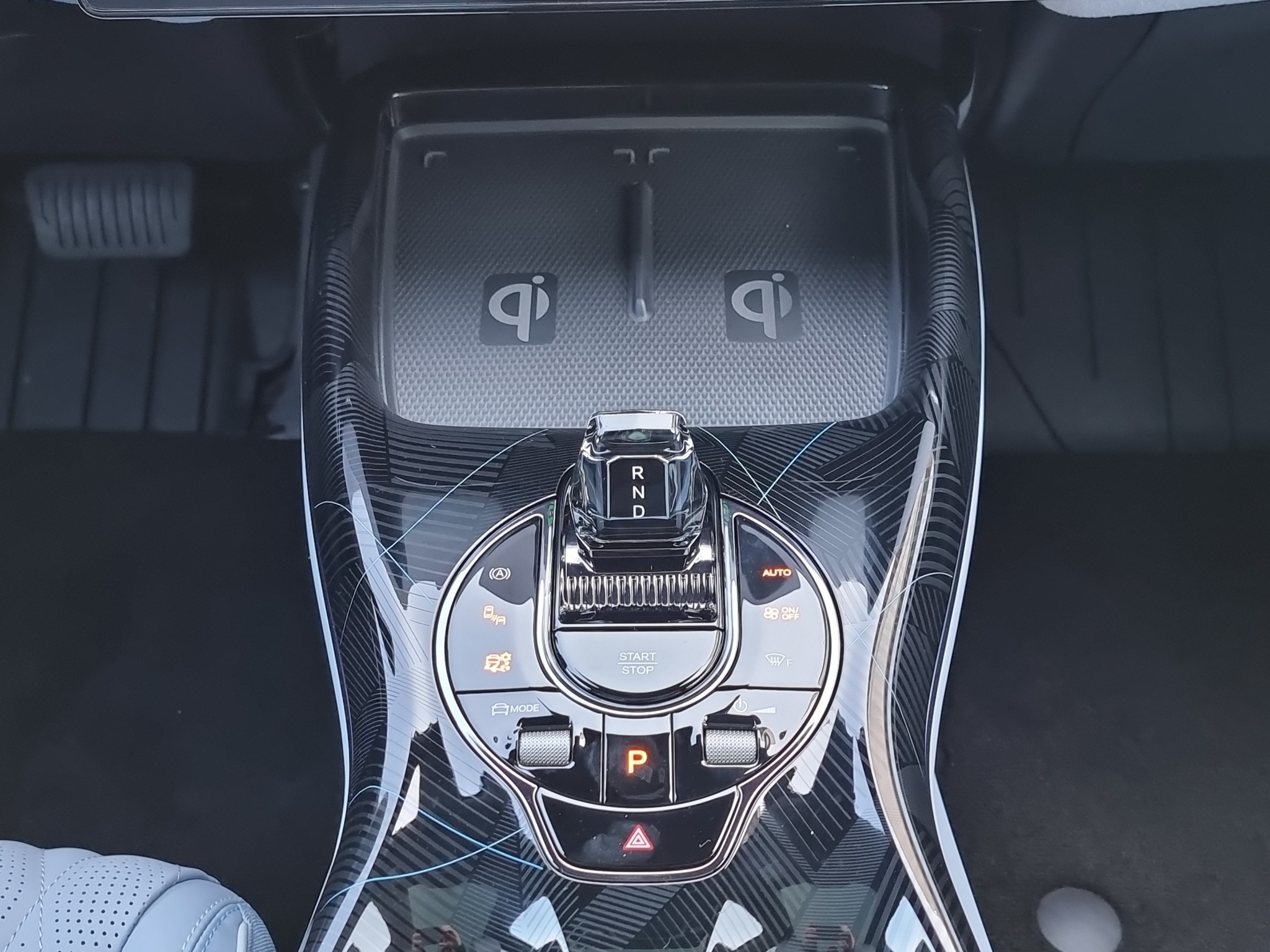 listing desktop thumbnail image 8