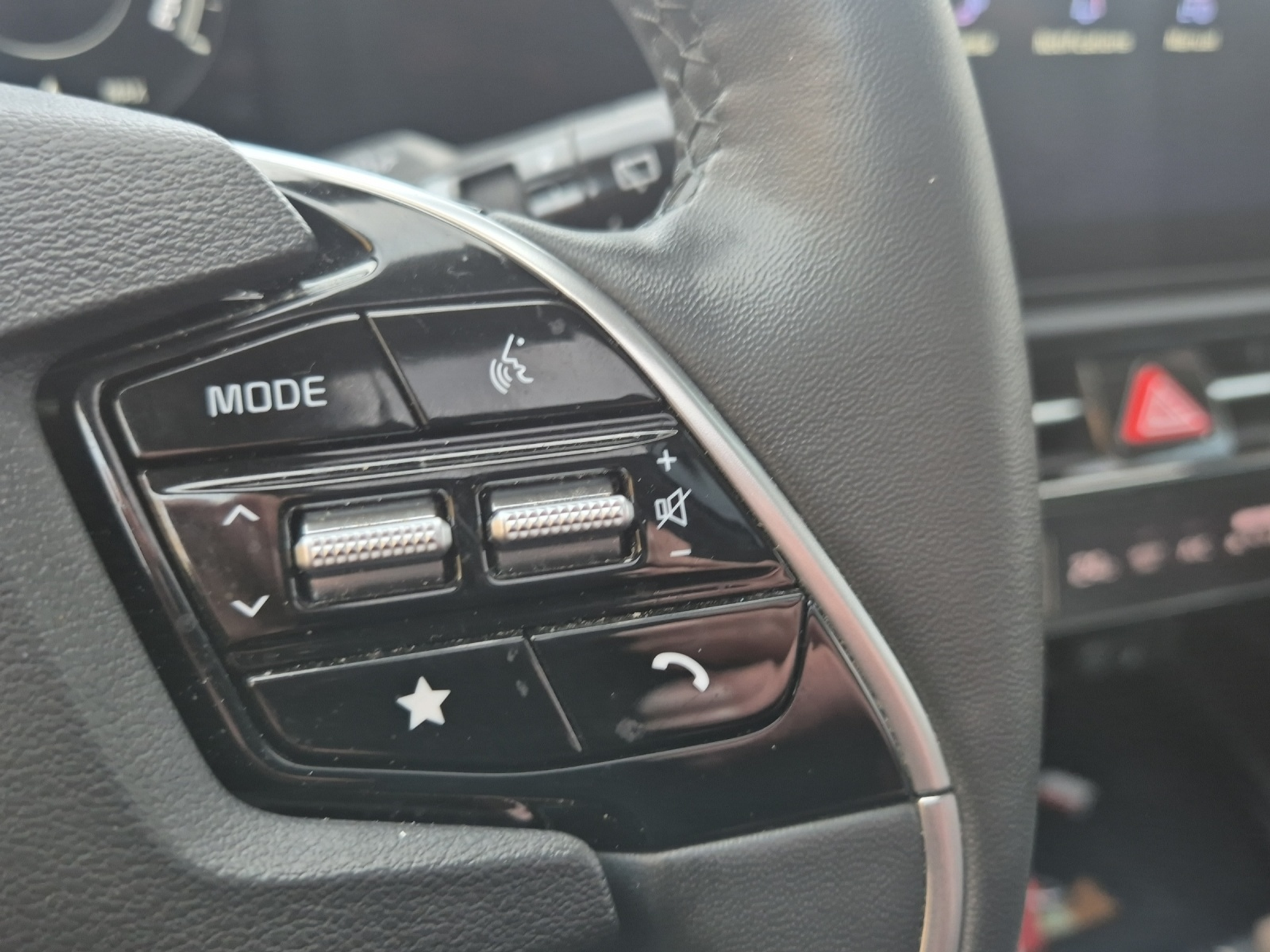 listing desktop thumbnail image 19