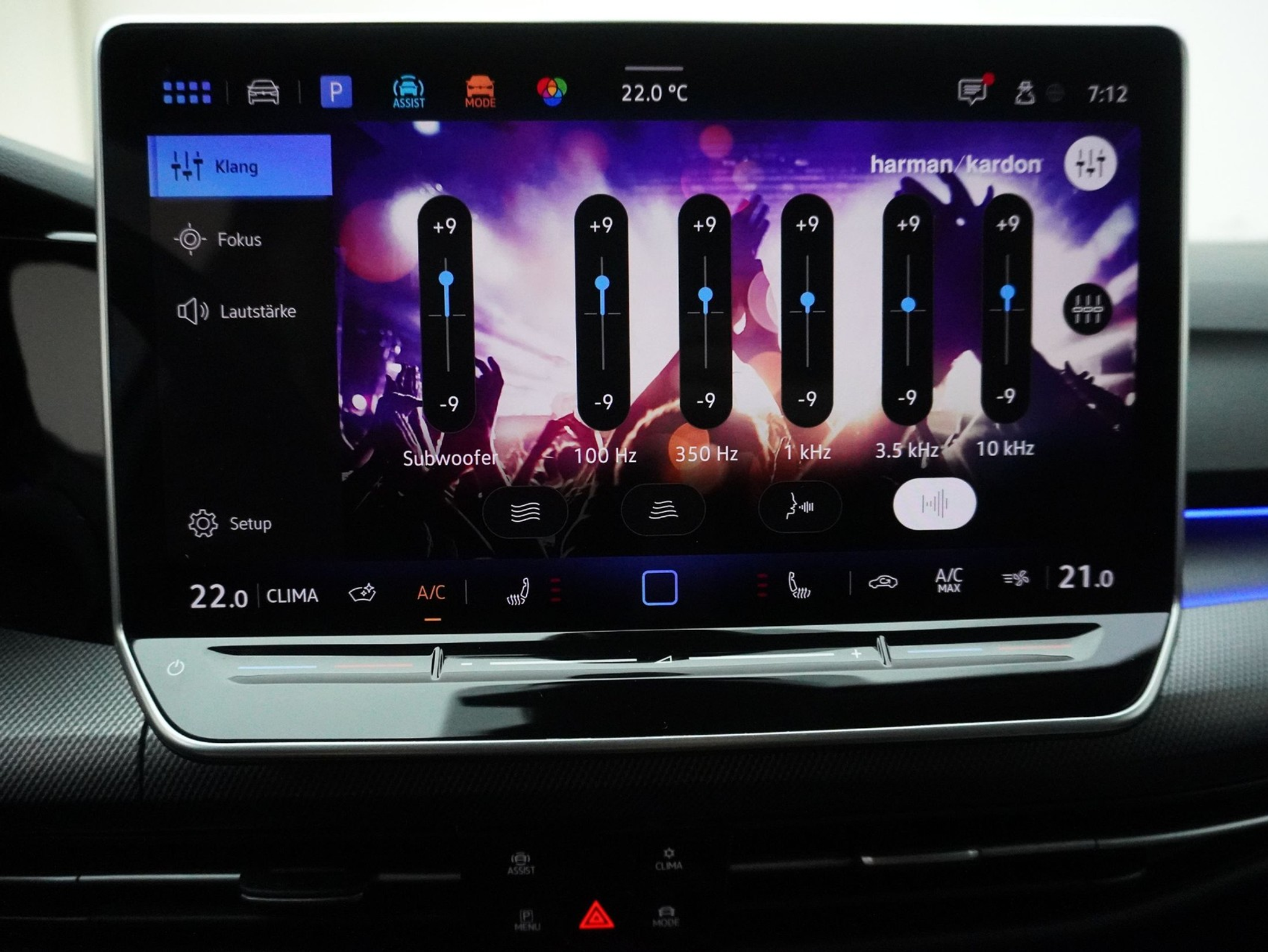 listing desktop thumbnail image 21