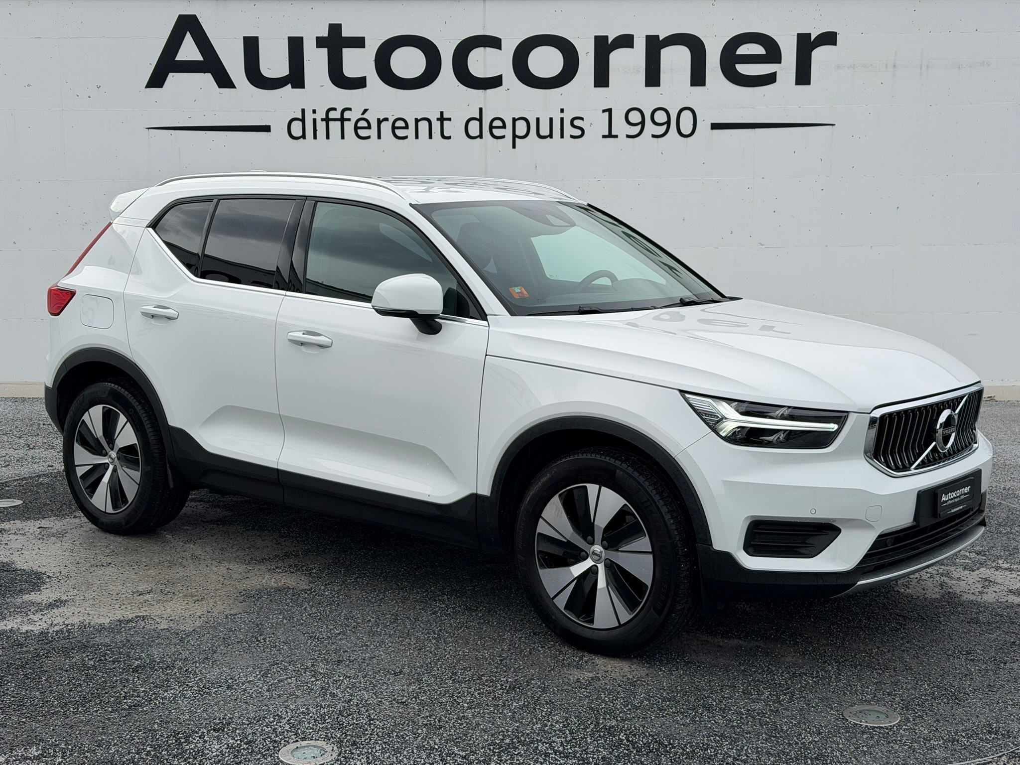 listing desktop thumbnail image 1