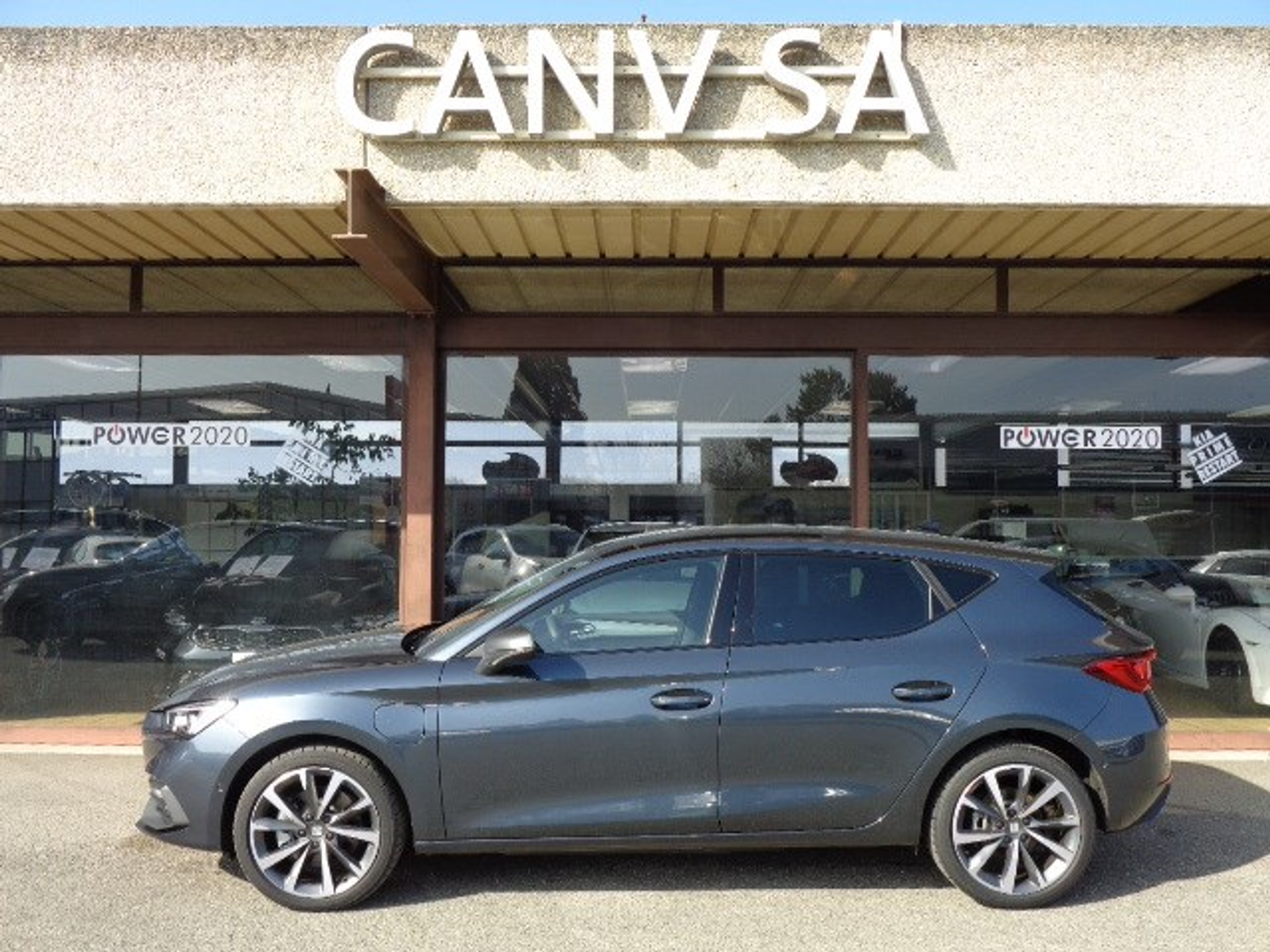 listing desktop thumbnail image 0