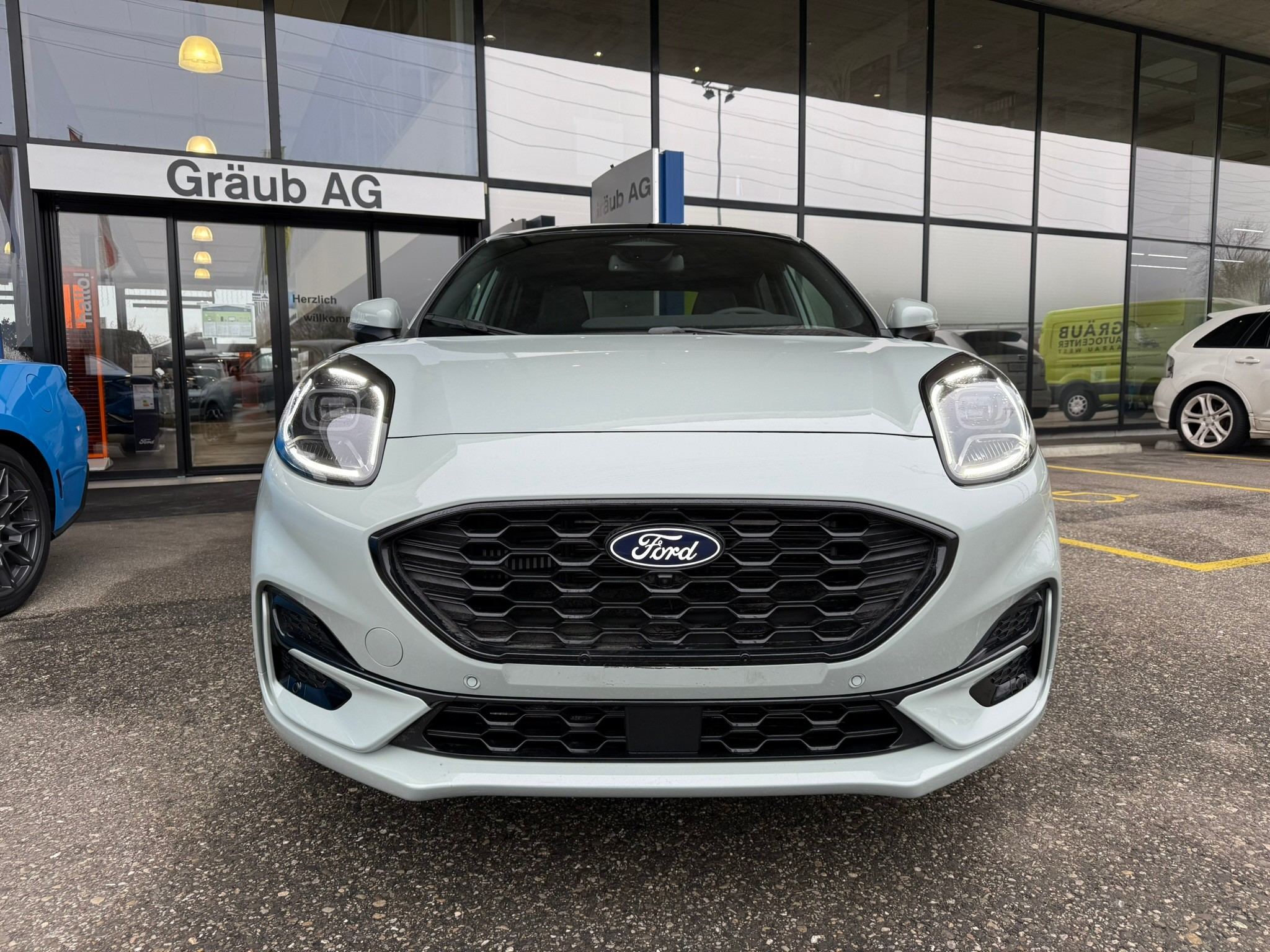 listing desktop thumbnail image 1