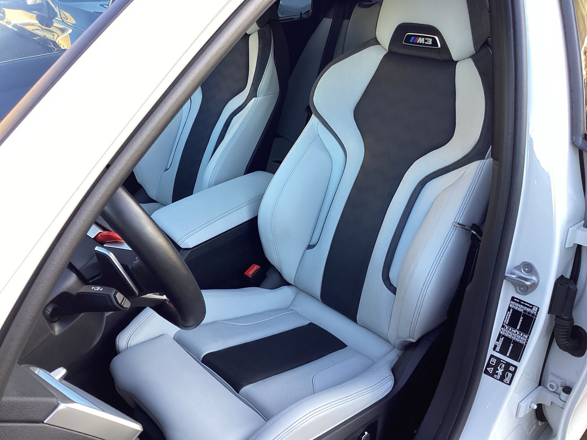 listing desktop thumbnail image 9