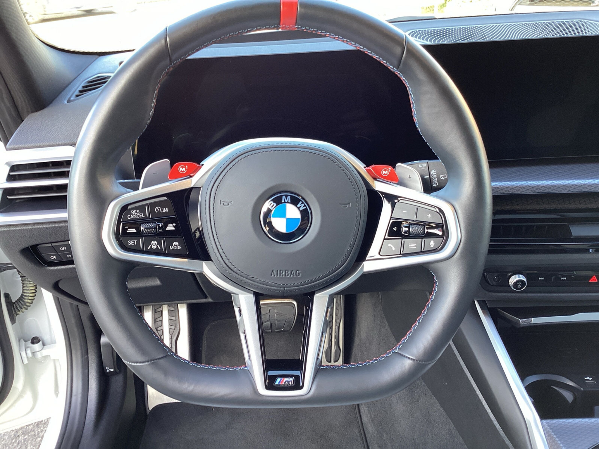 listing desktop thumbnail image 11