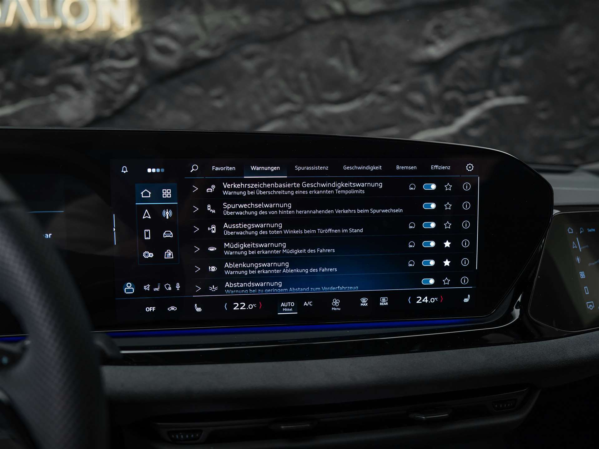 listing desktop thumbnail image 44