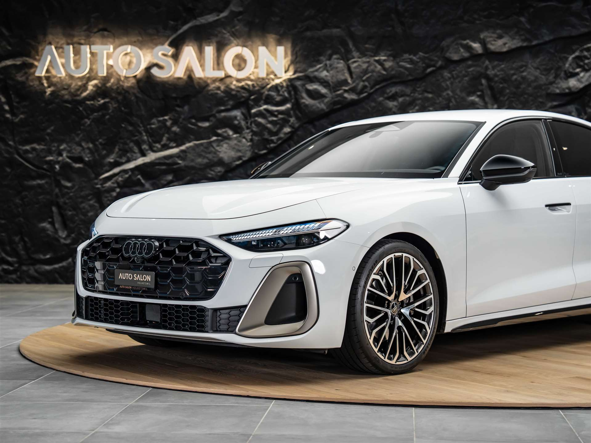 listing desktop thumbnail image 16