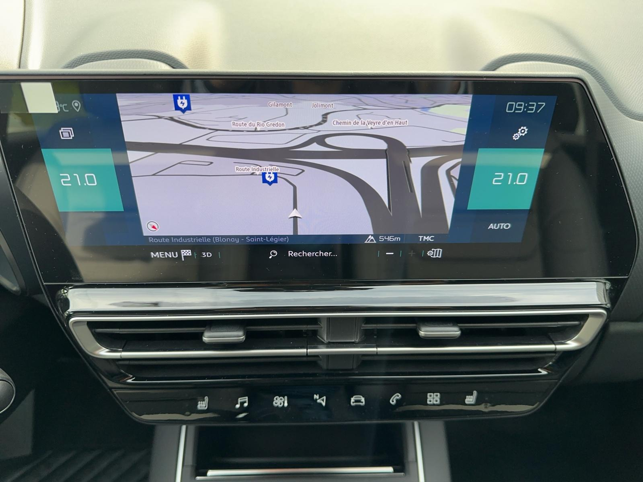 listing desktop thumbnail image 16