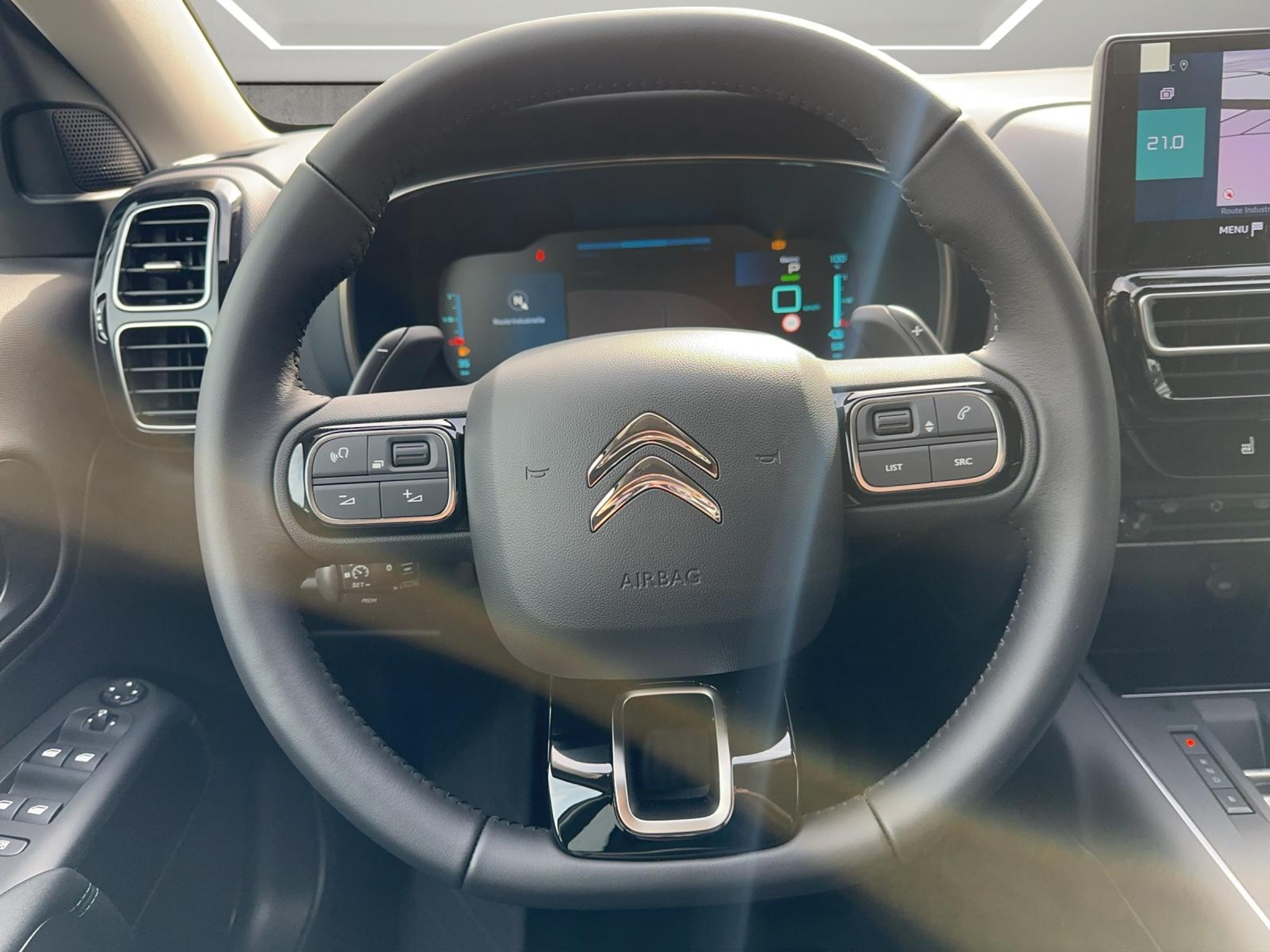 listing desktop thumbnail image 13