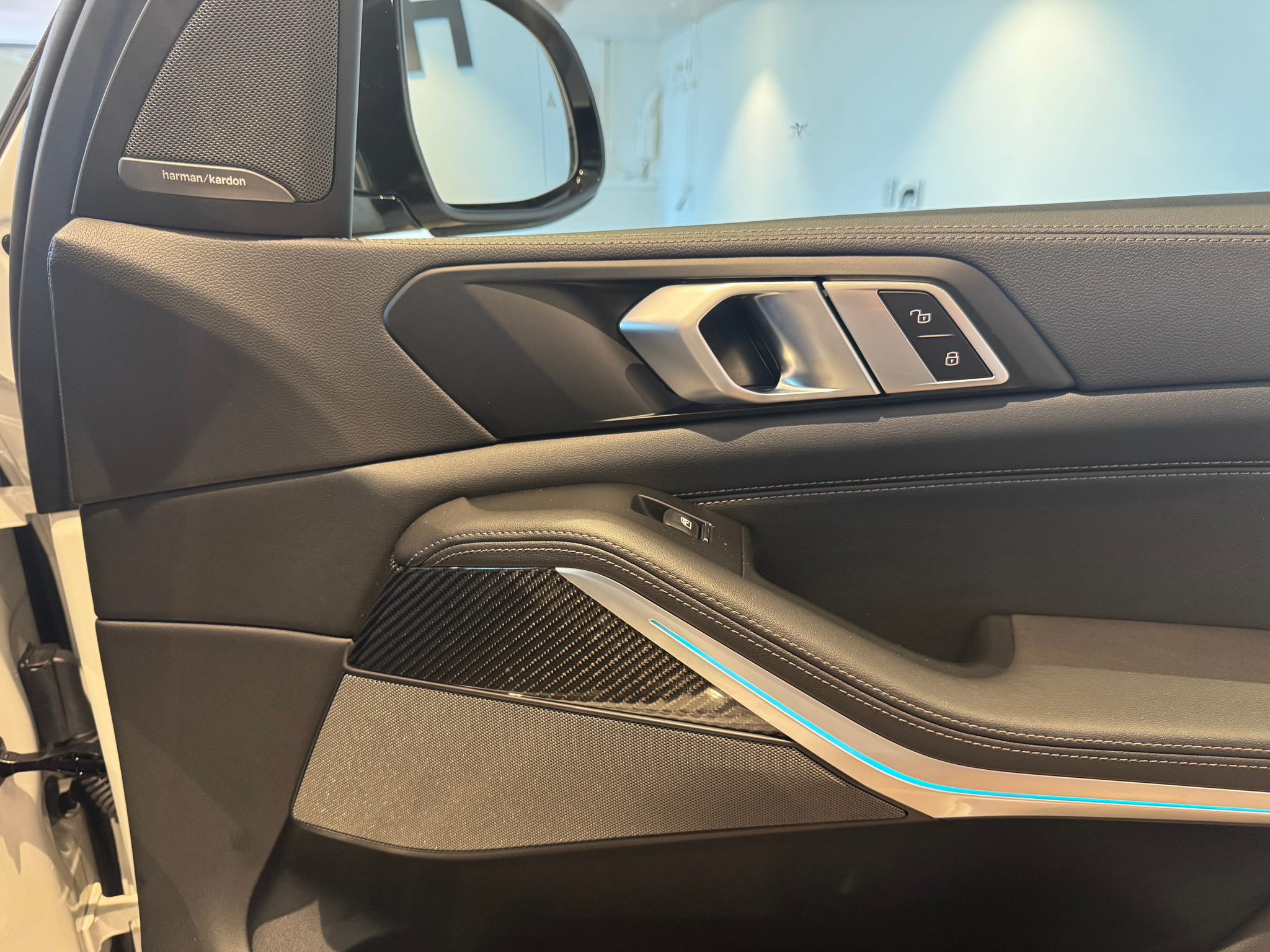 listing desktop thumbnail image 13