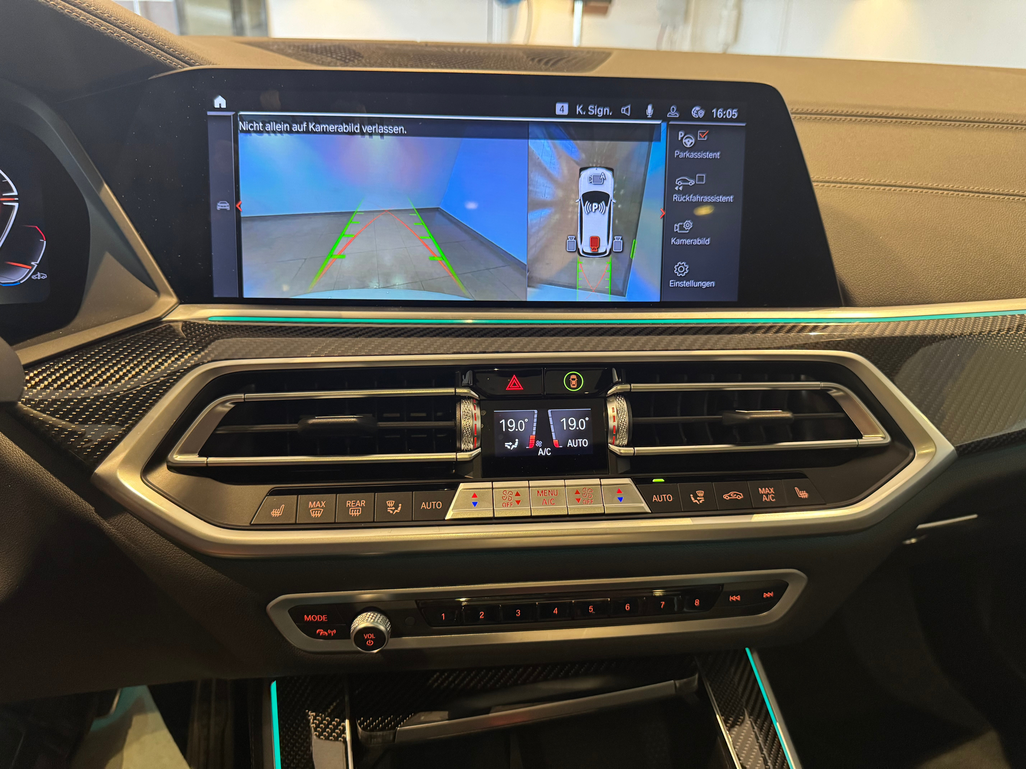 listing desktop thumbnail image 20