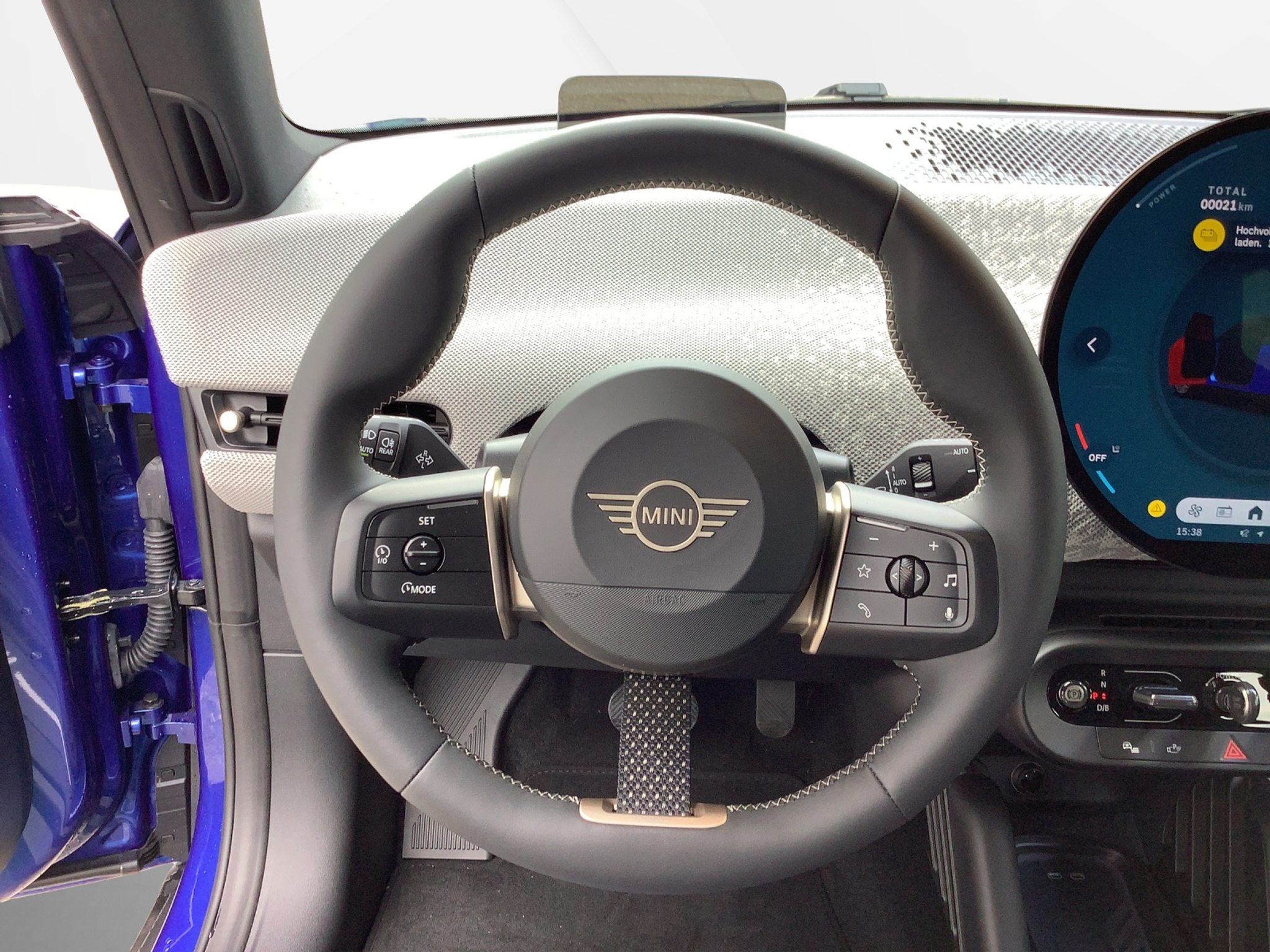 listing desktop thumbnail image 13