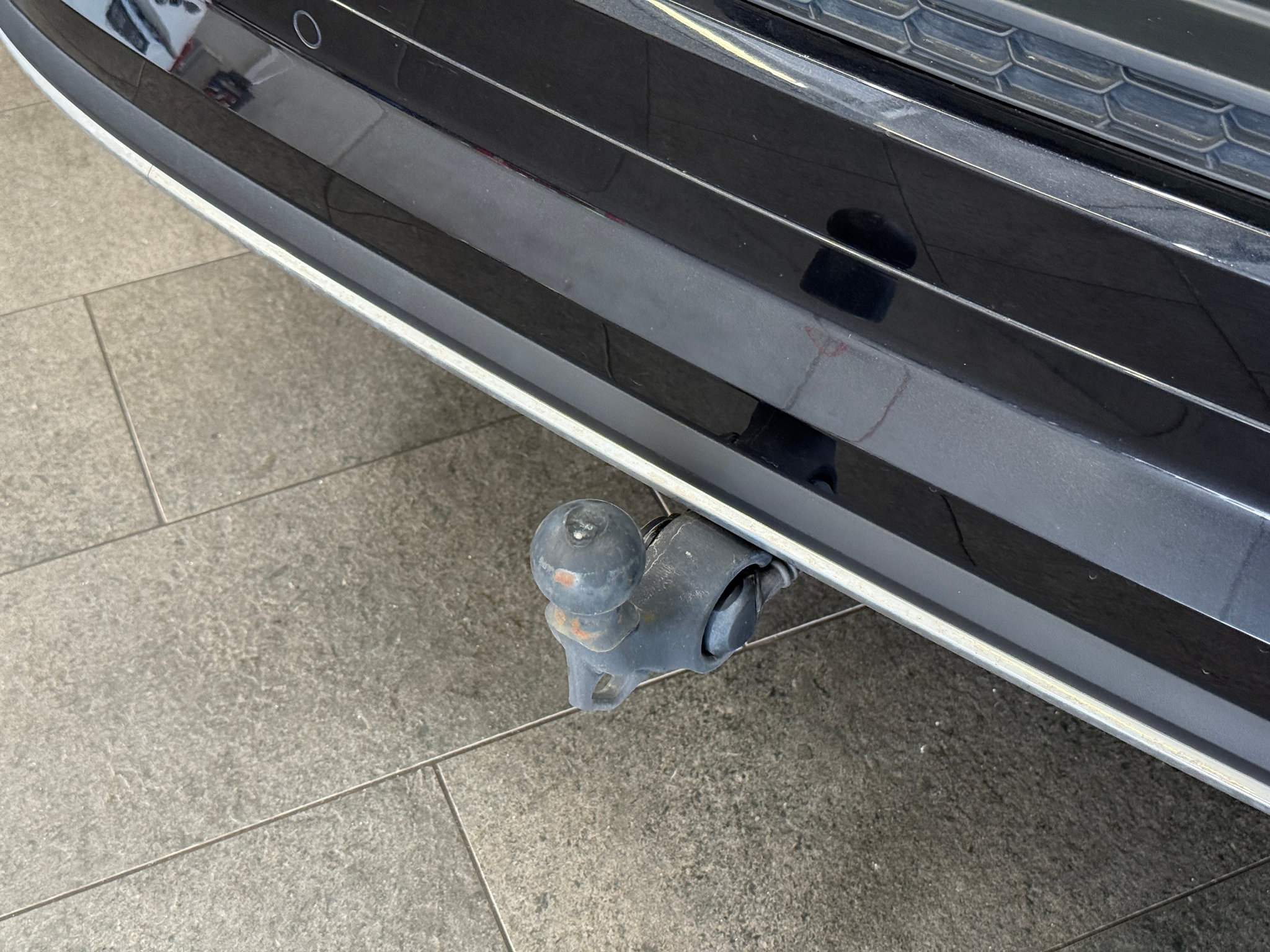 listing desktop thumbnail image 5