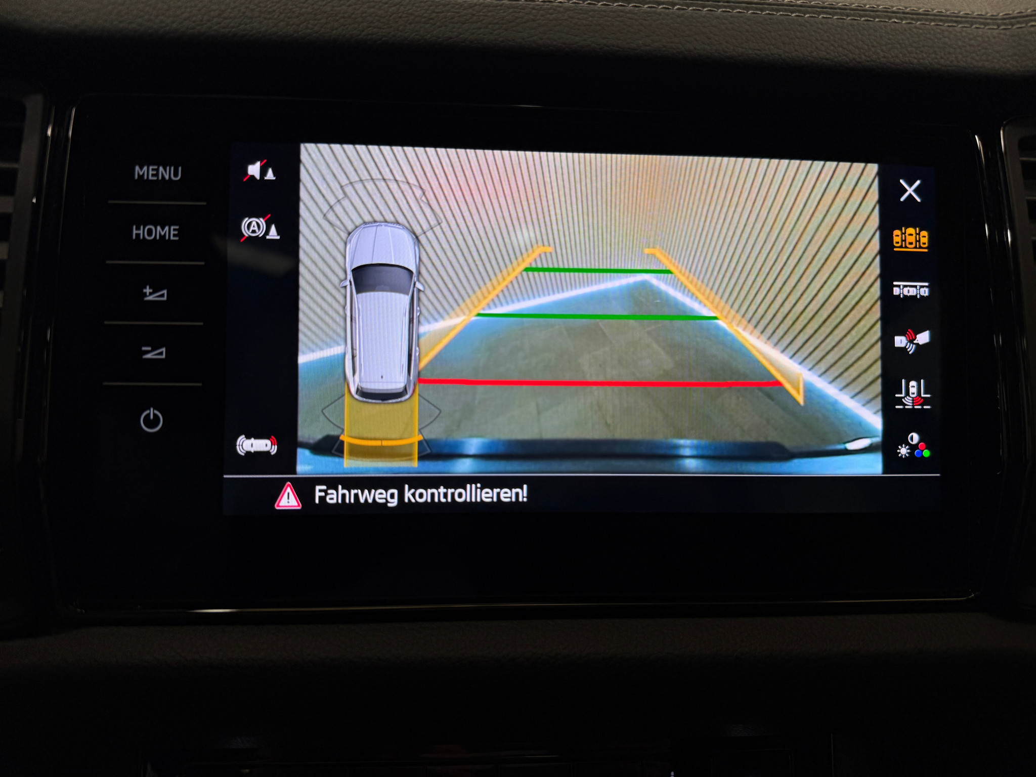 listing desktop thumbnail image 16