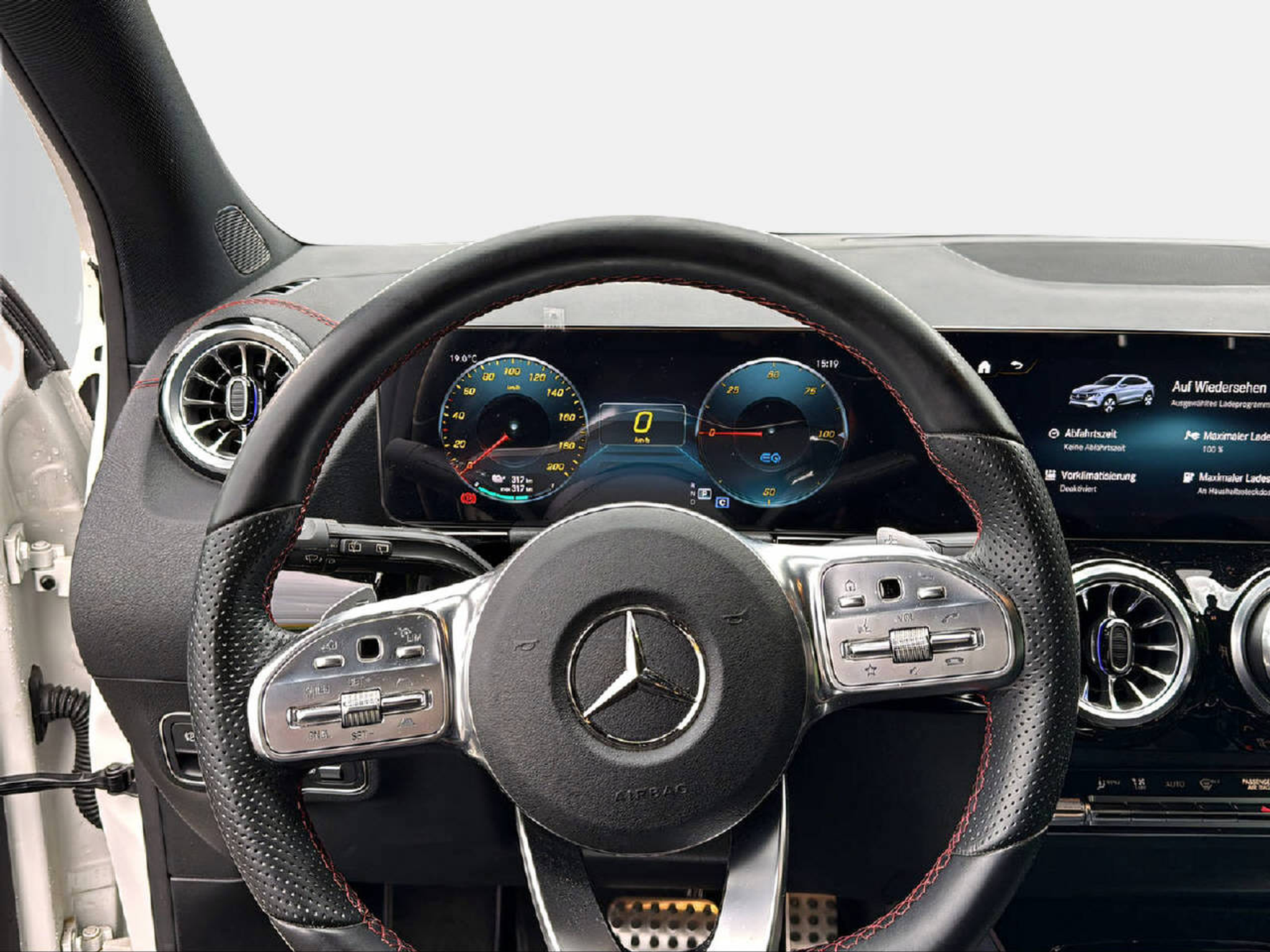 listing desktop thumbnail image 11