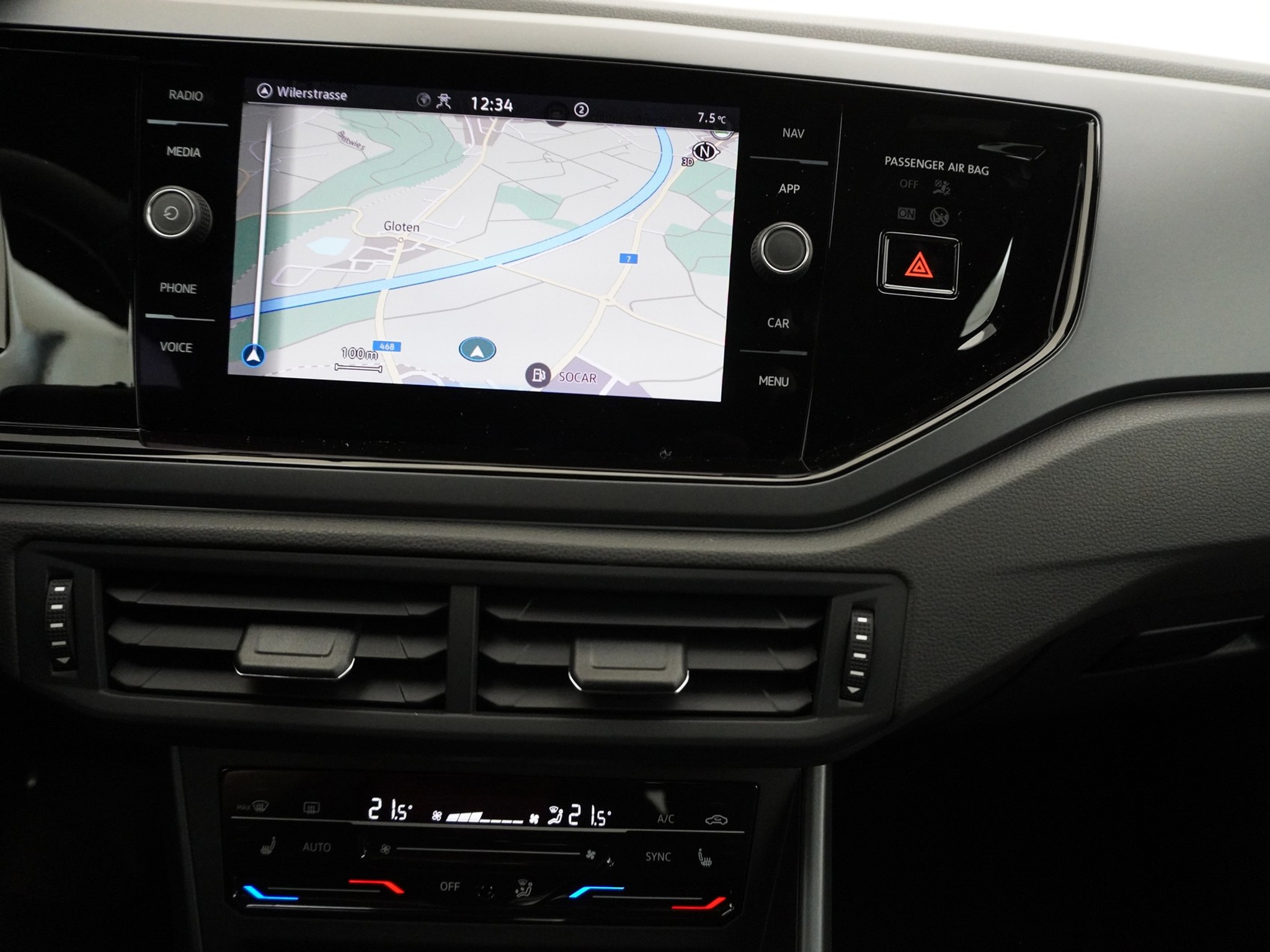 listing desktop thumbnail image 15