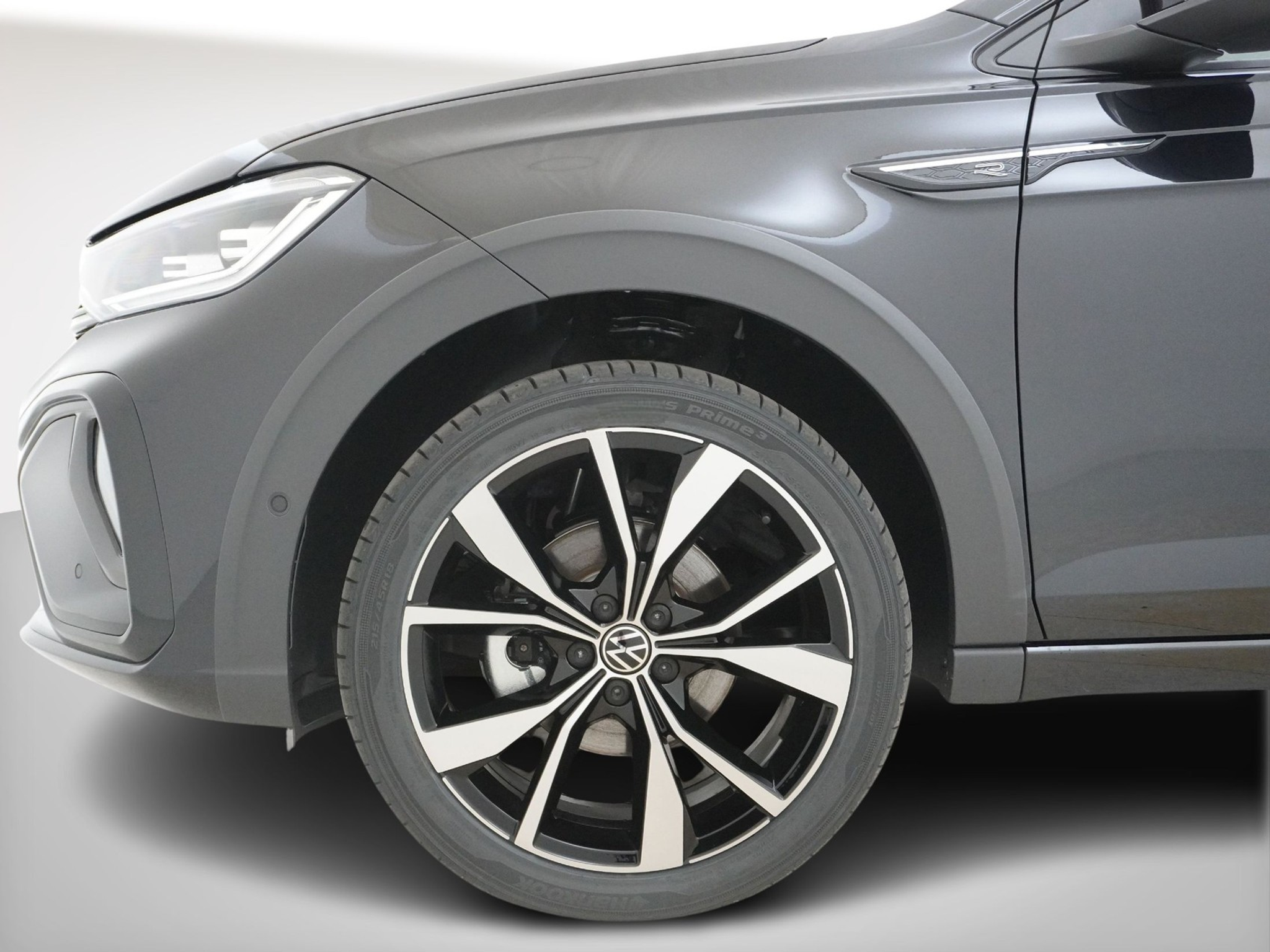 listing desktop thumbnail image 10