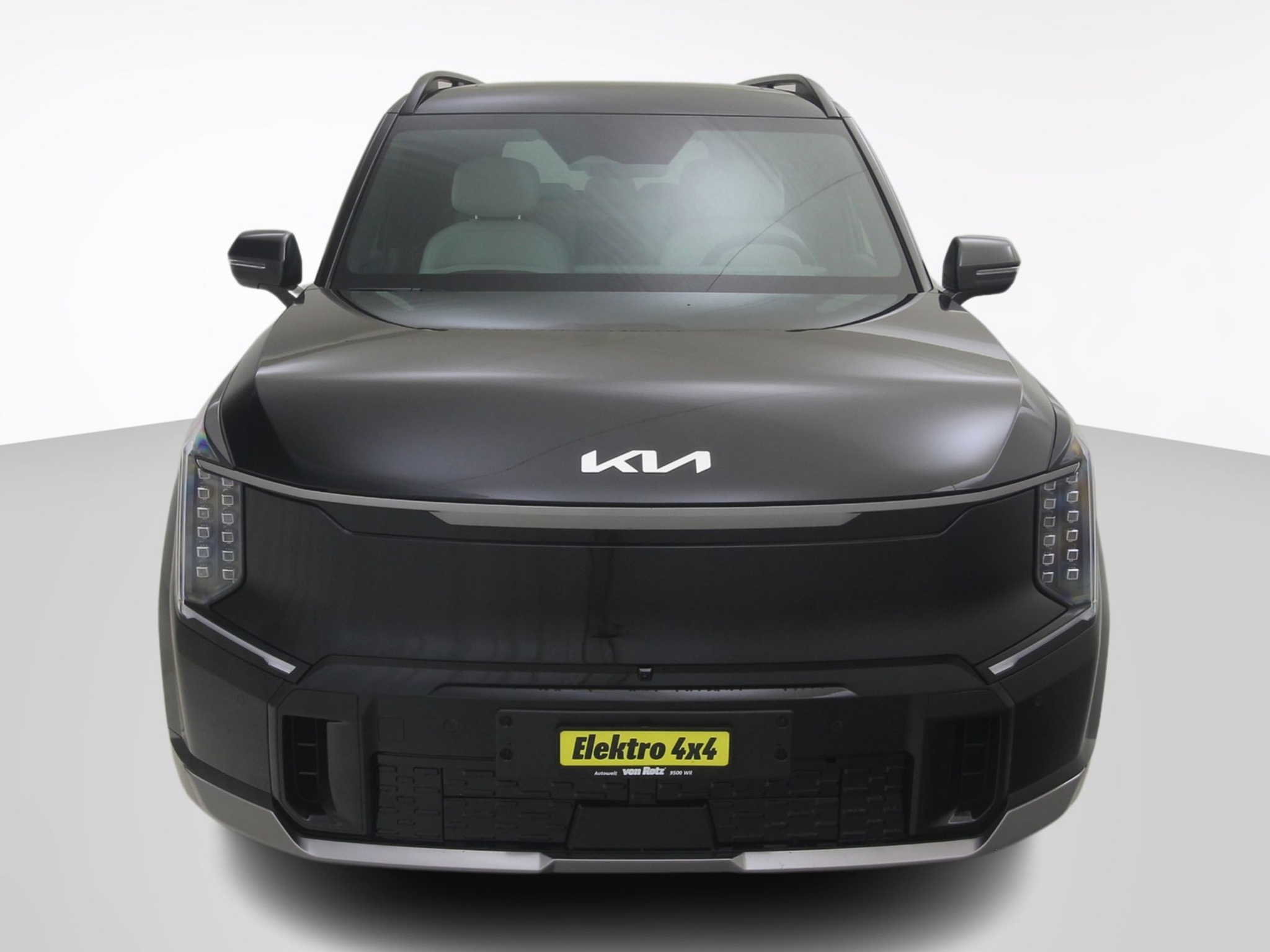 listing desktop thumbnail image 4