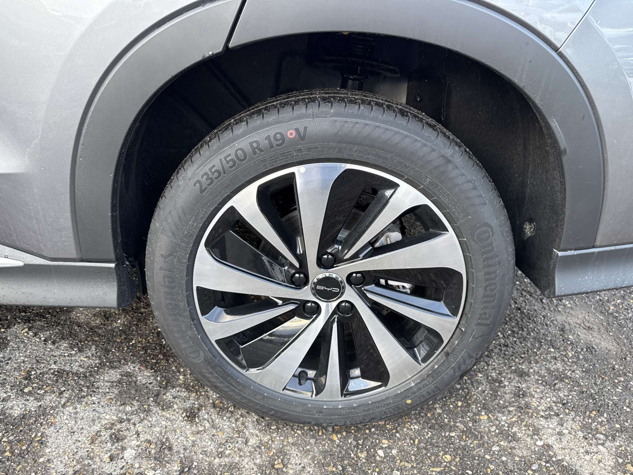 listing desktop thumbnail image 9