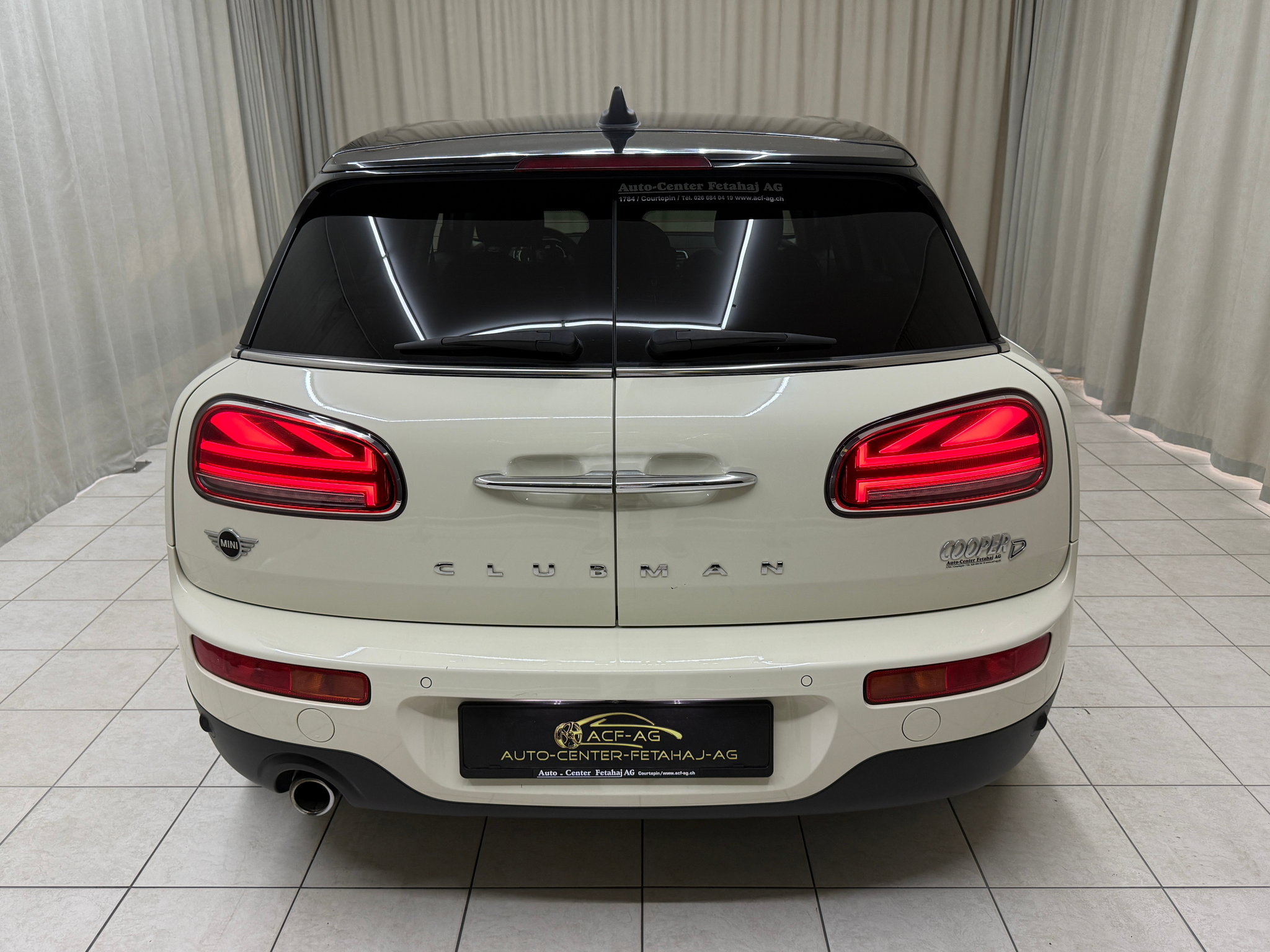 listing desktop thumbnail image 4