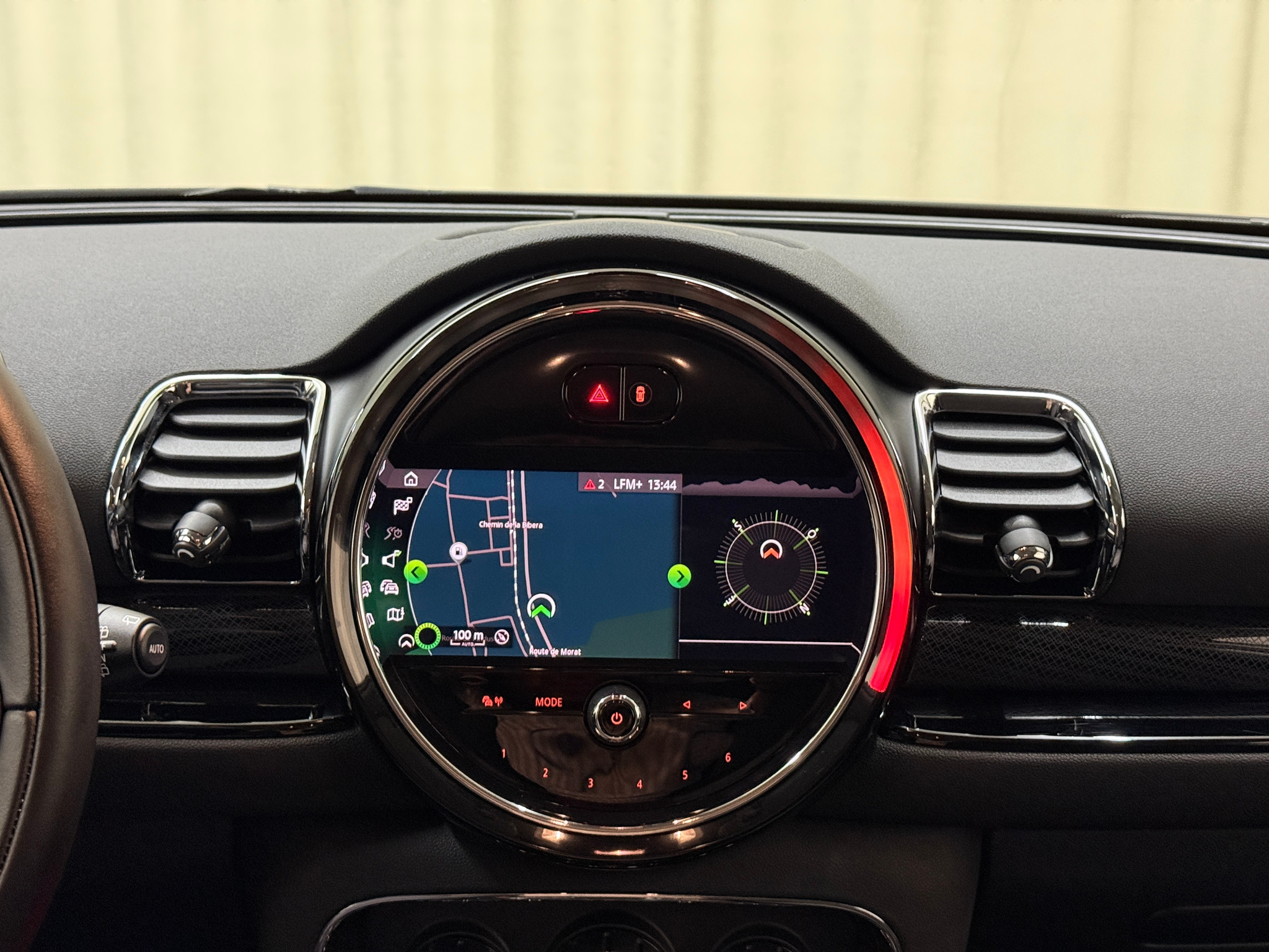 listing desktop thumbnail image 9