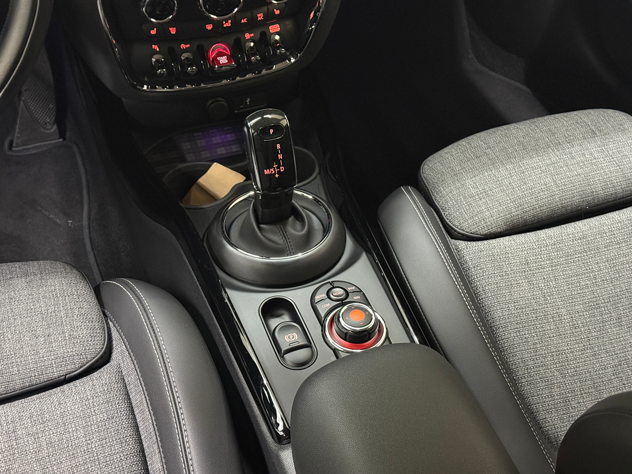 listing desktop thumbnail image 13