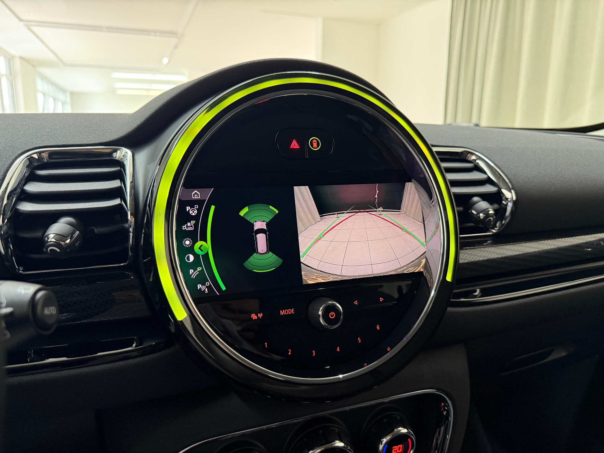 listing desktop thumbnail image 15