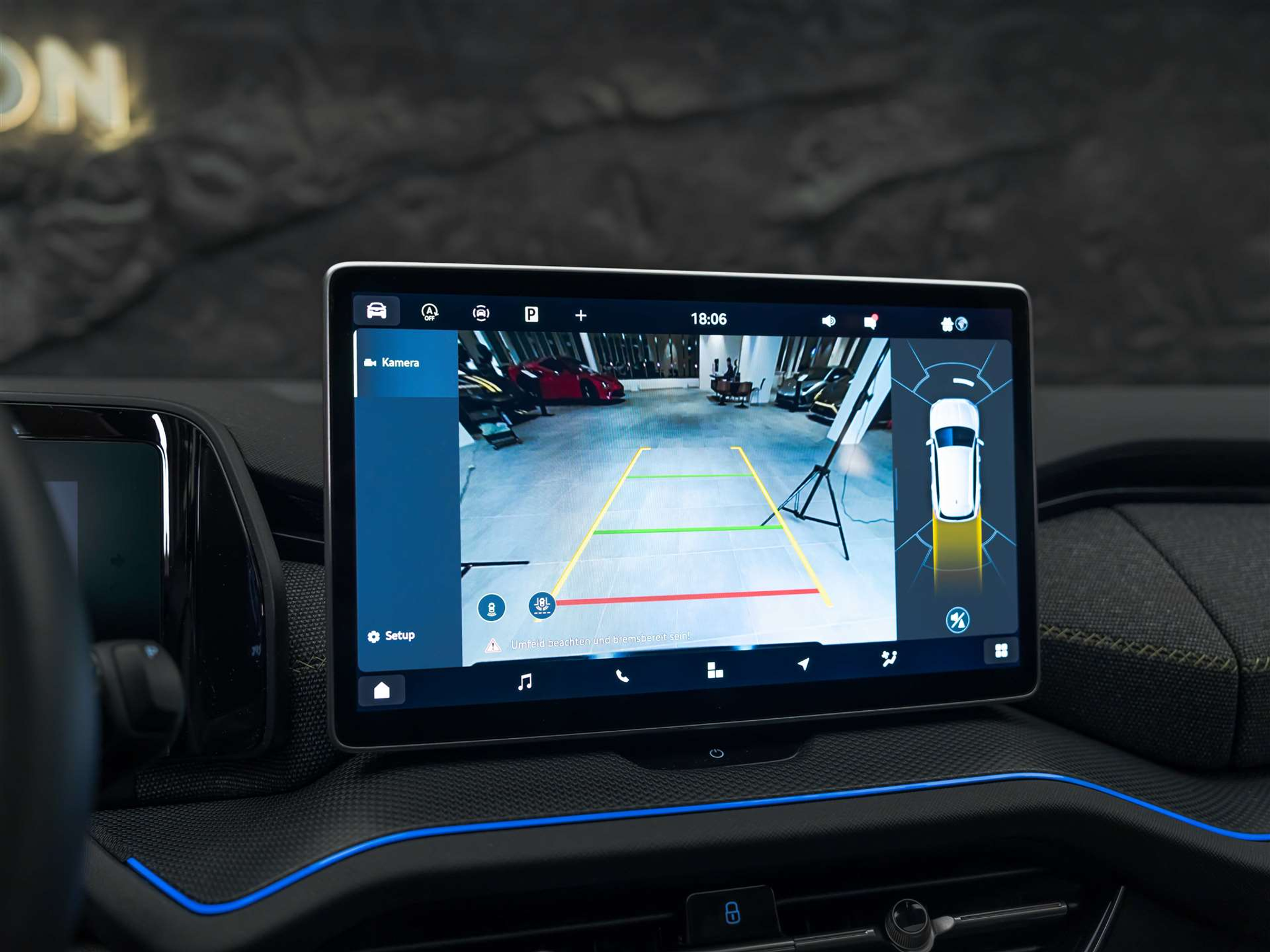 listing desktop thumbnail image 44