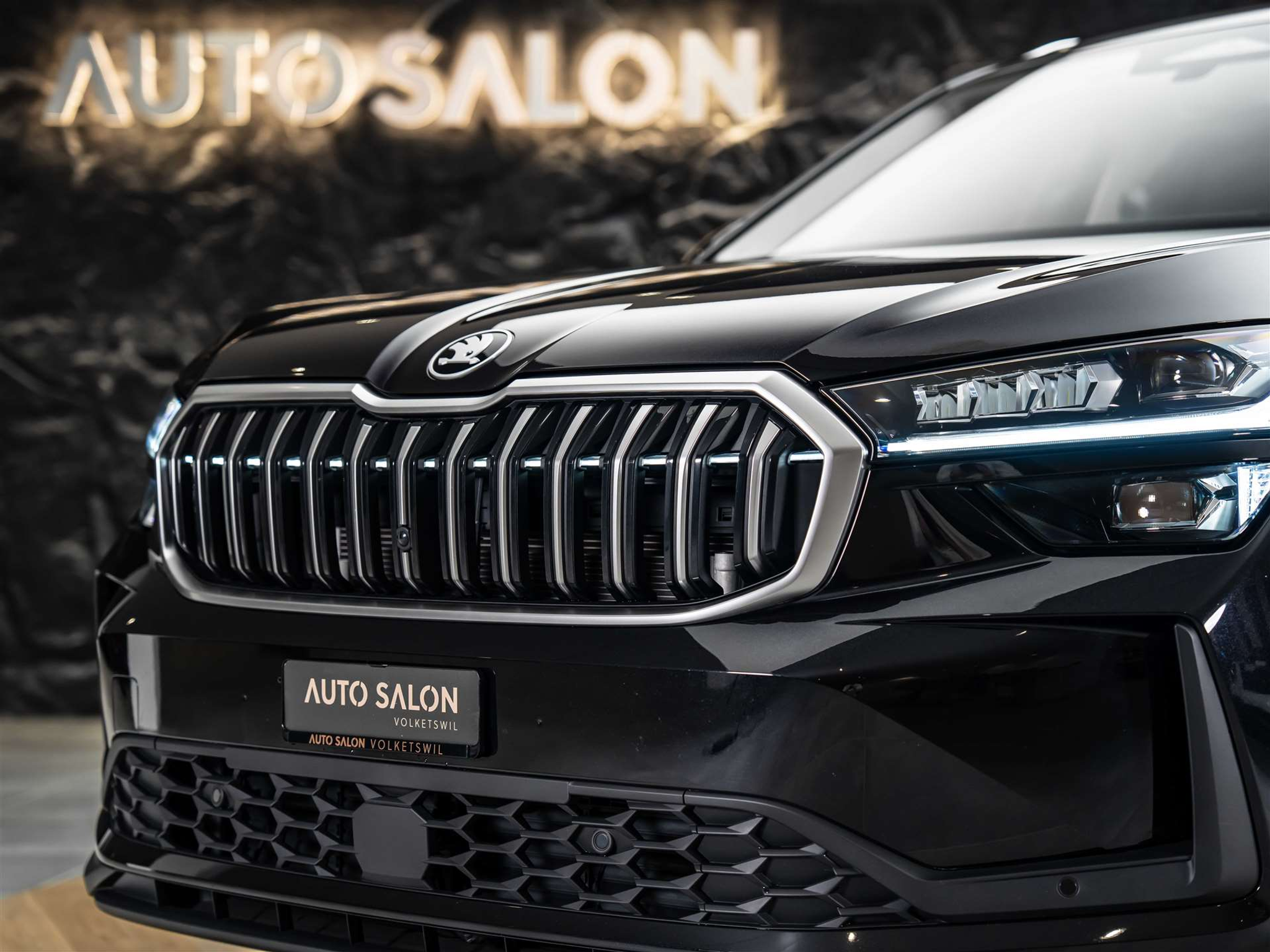 listing desktop thumbnail image 18