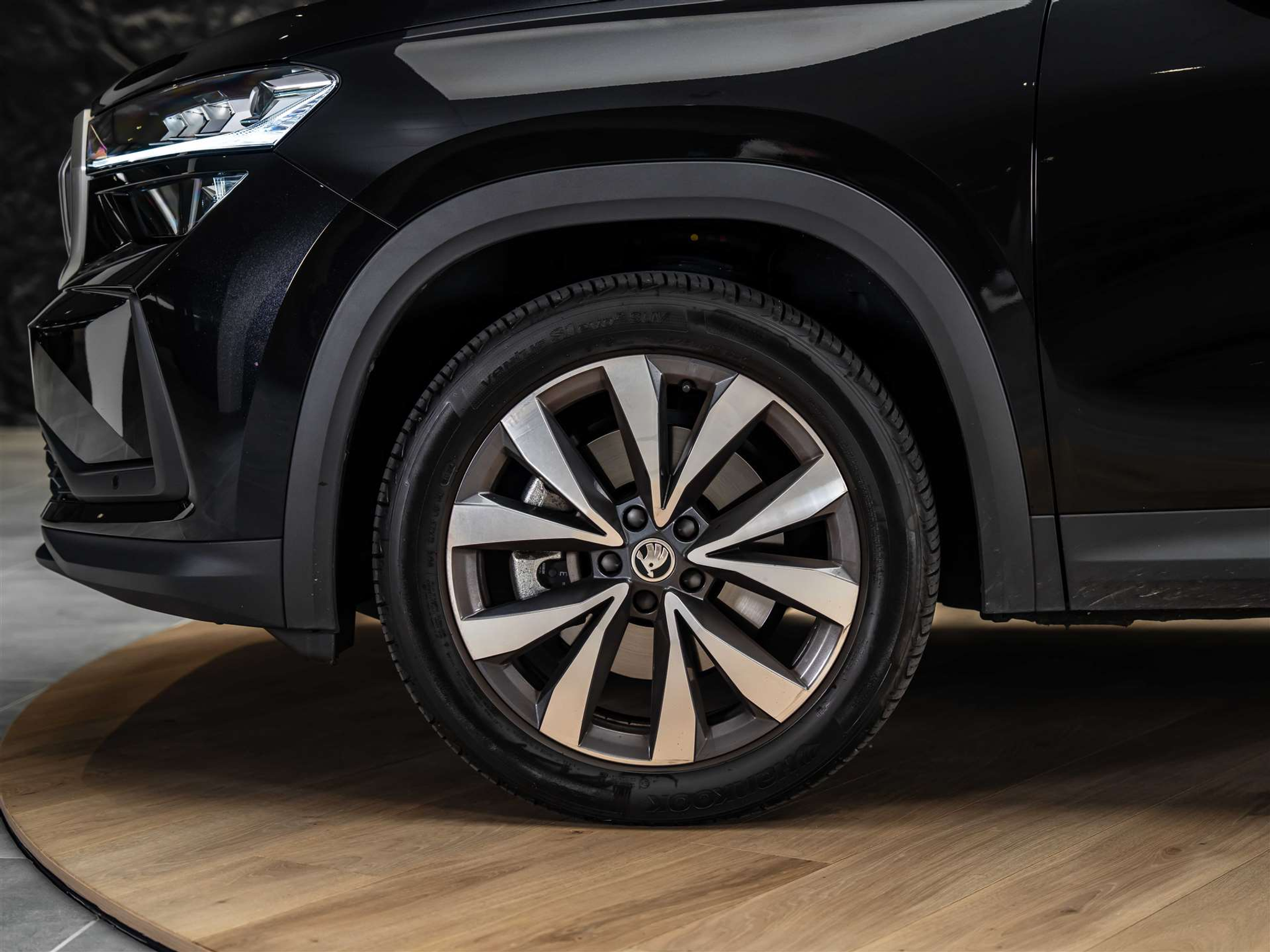 listing desktop thumbnail image 20