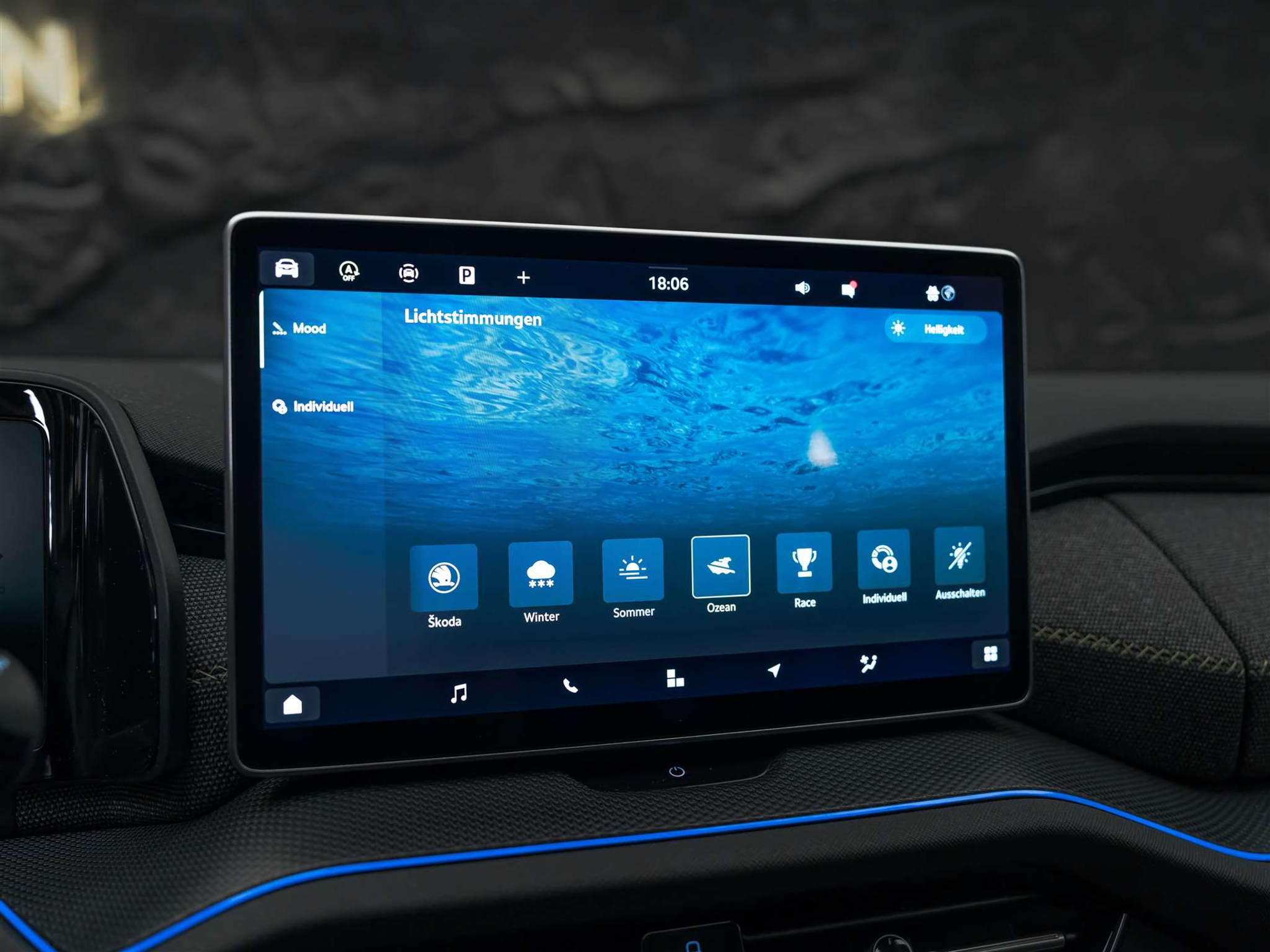 listing desktop thumbnail image 45