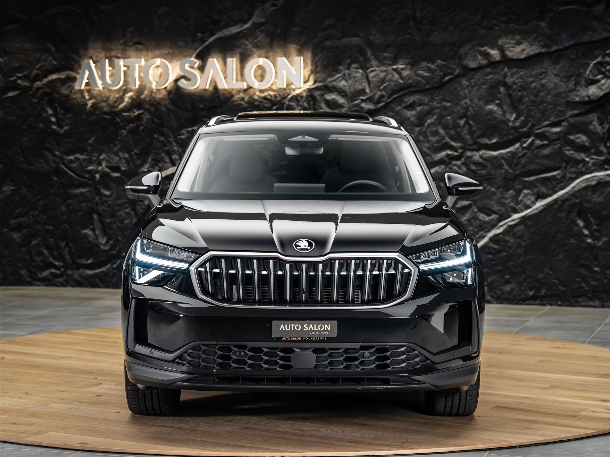 listing desktop thumbnail image 6