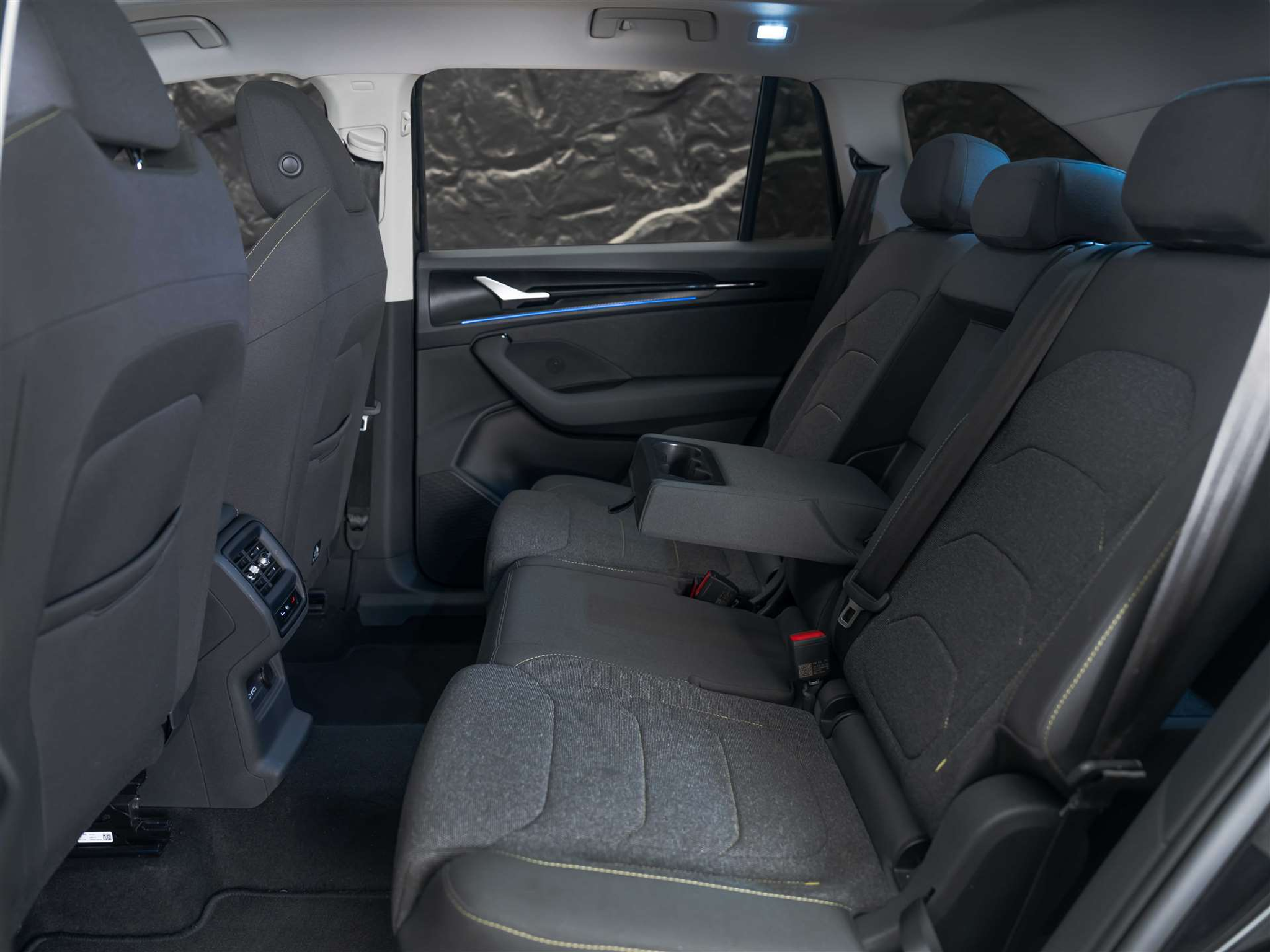 listing desktop thumbnail image 13