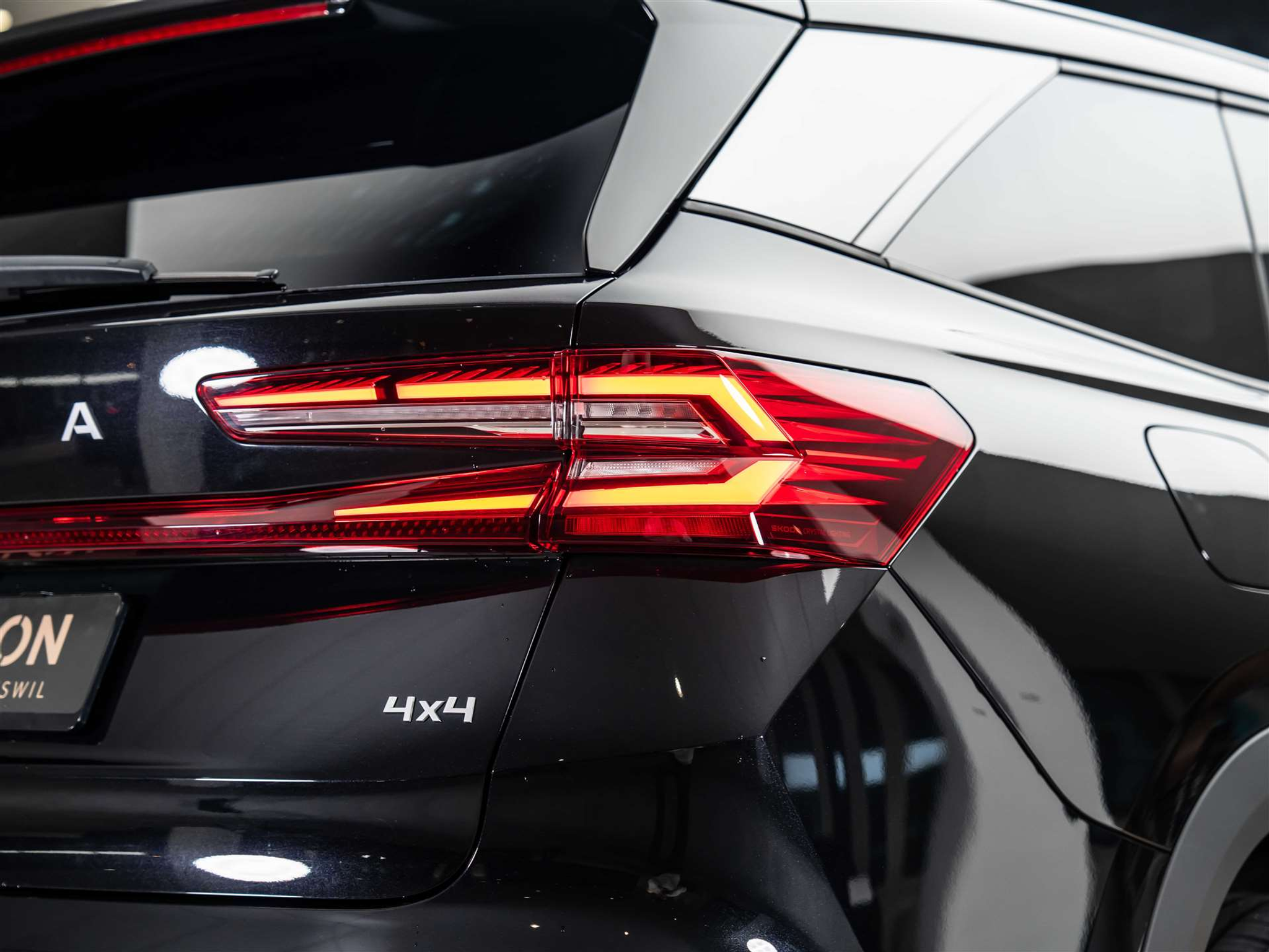 listing desktop thumbnail image 23