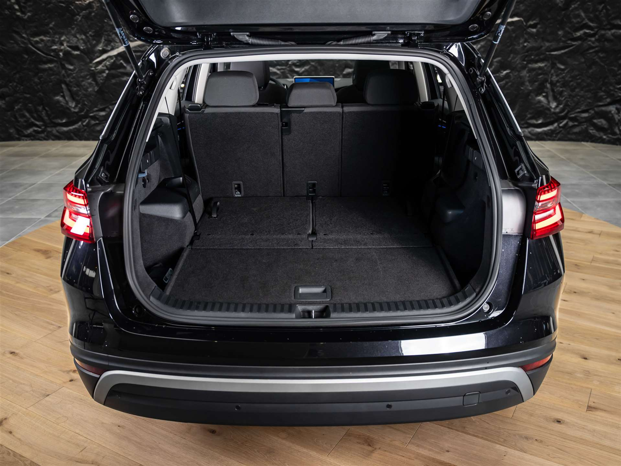 listing desktop thumbnail image 48