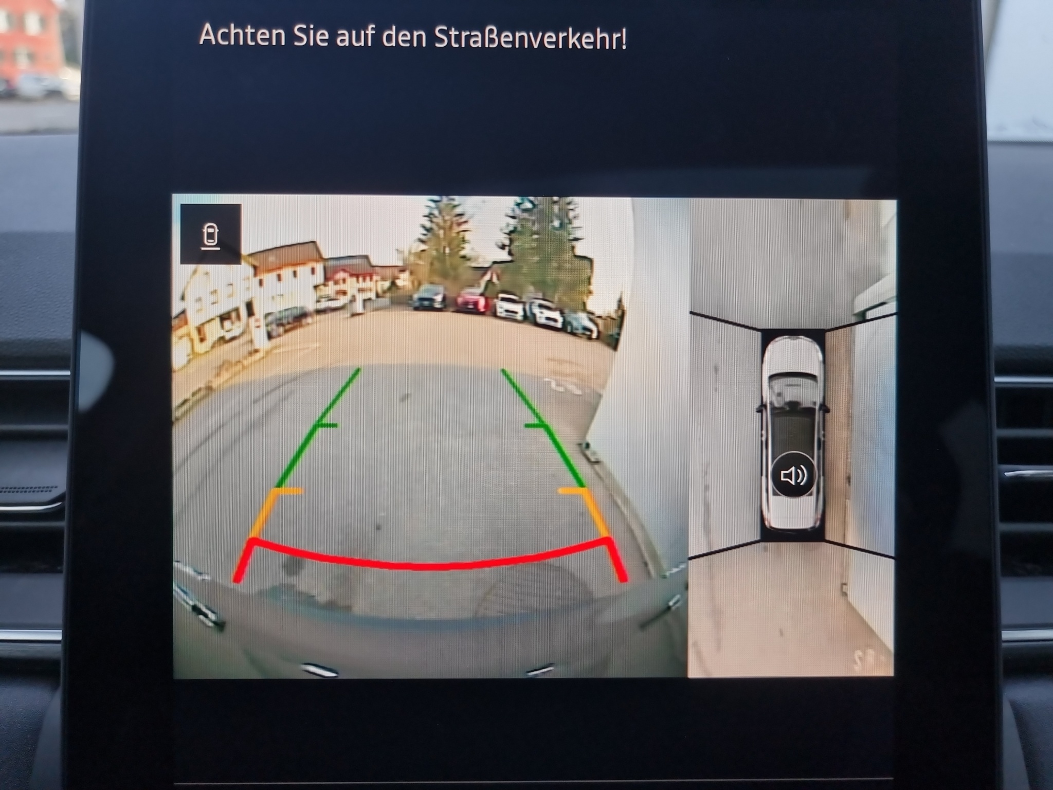 listing desktop thumbnail image 8