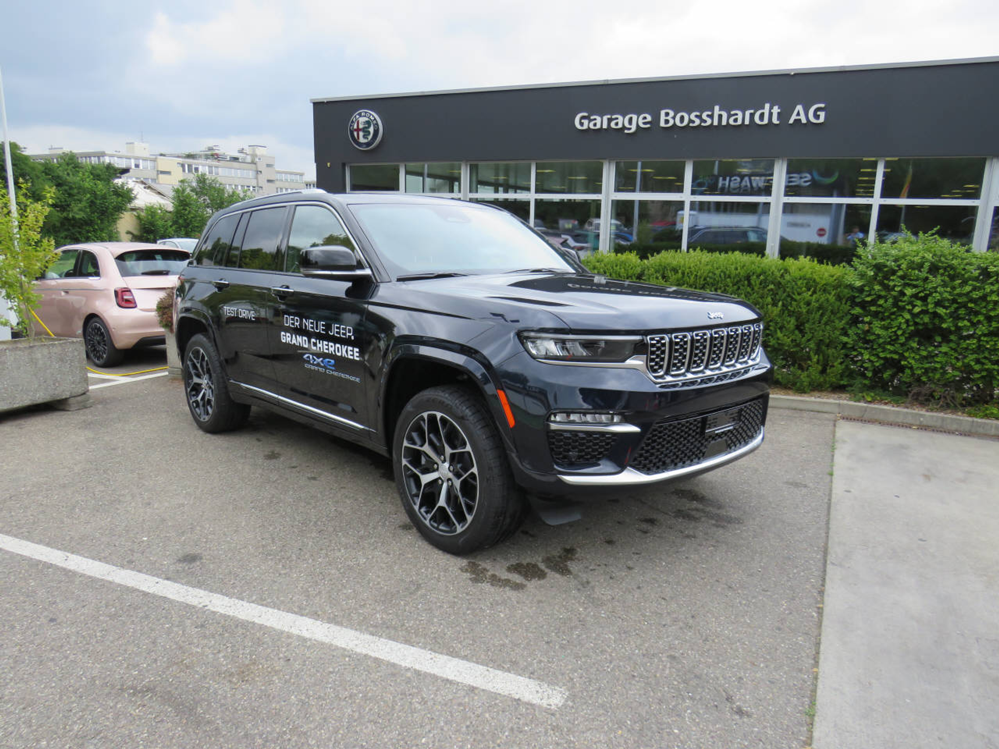 listing desktop thumbnail image 8